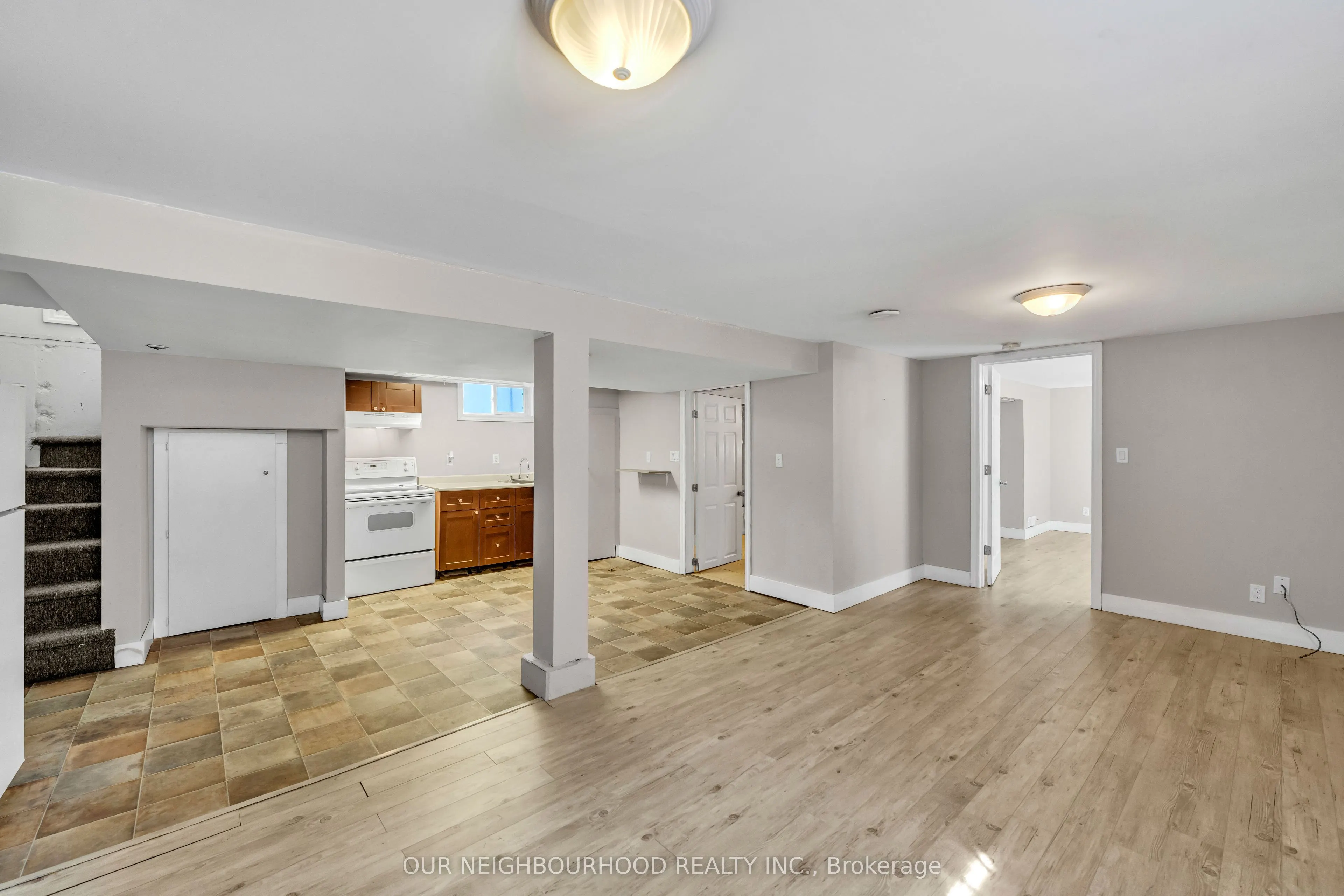 538 Shirley Street, #B
