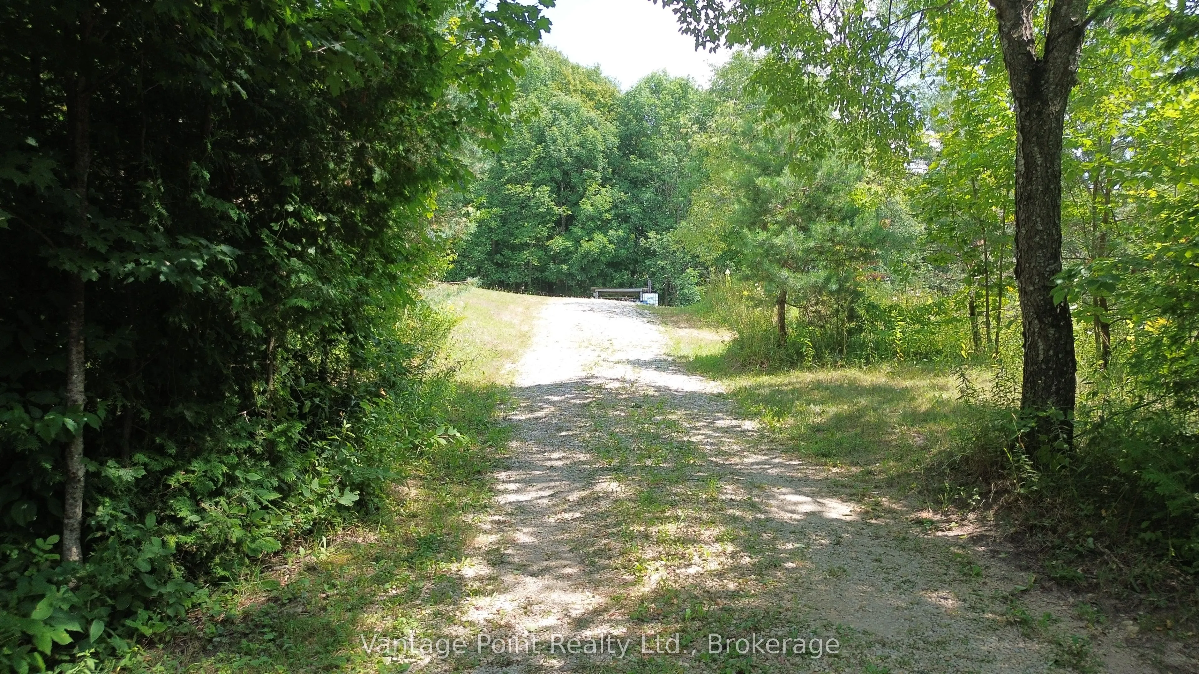 404694 Grey Rd 4 Road