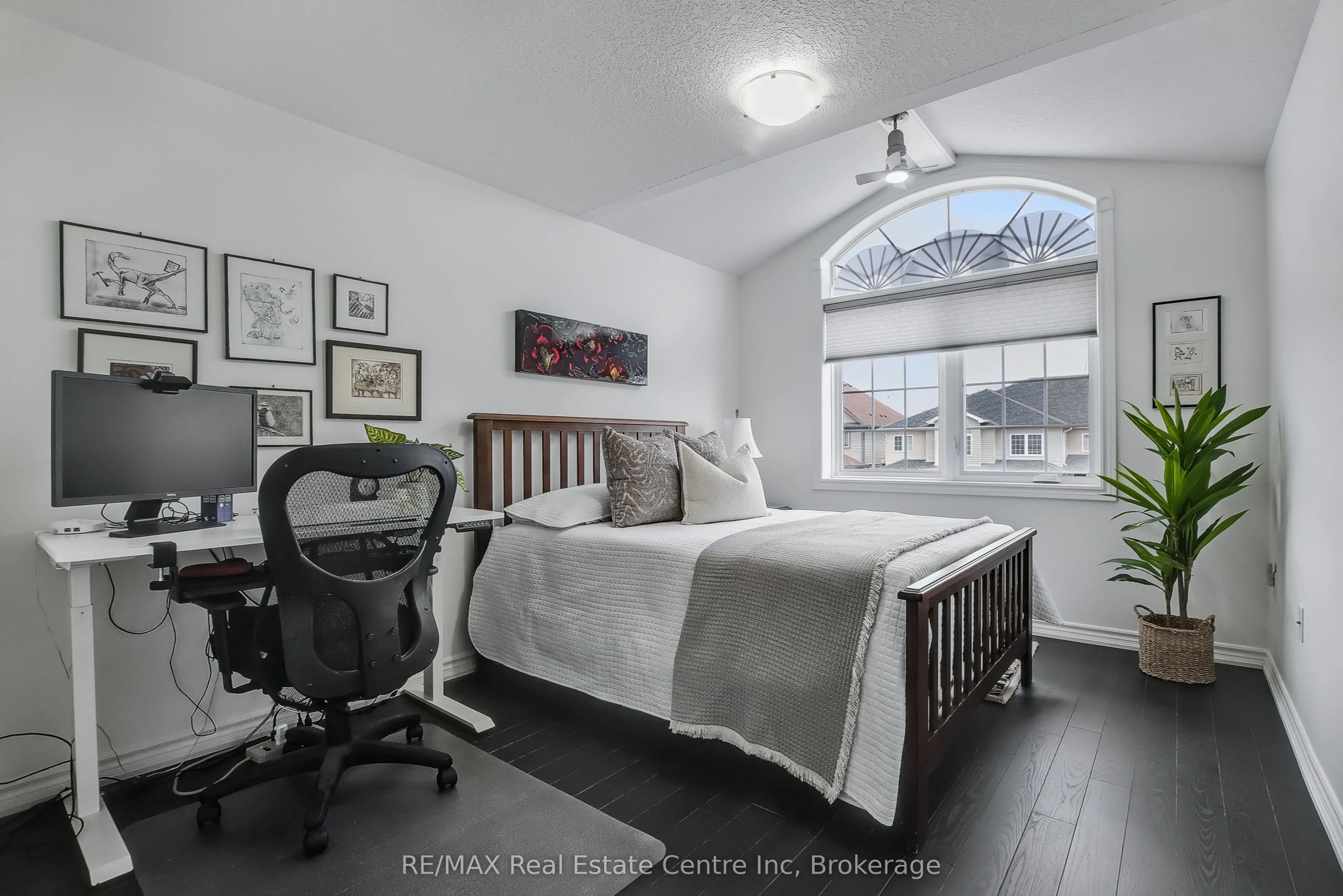 81 Mussen Street