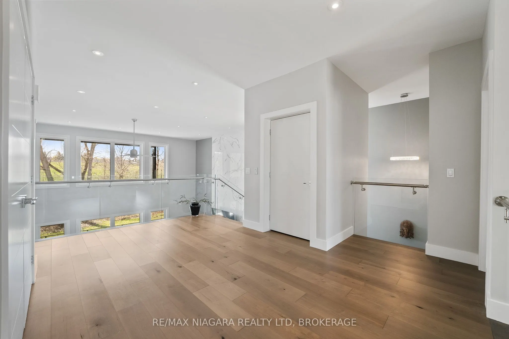 90 Millpond Road