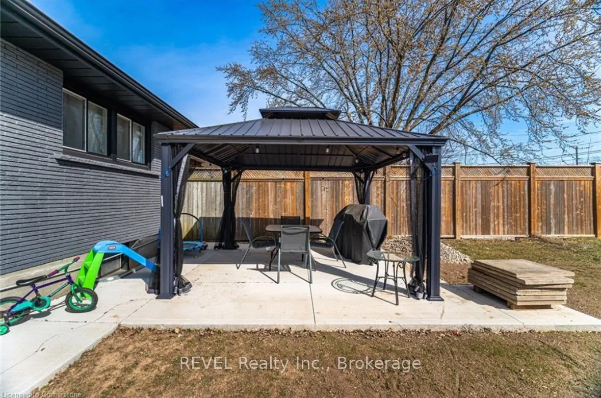 26 Hillgarden Road