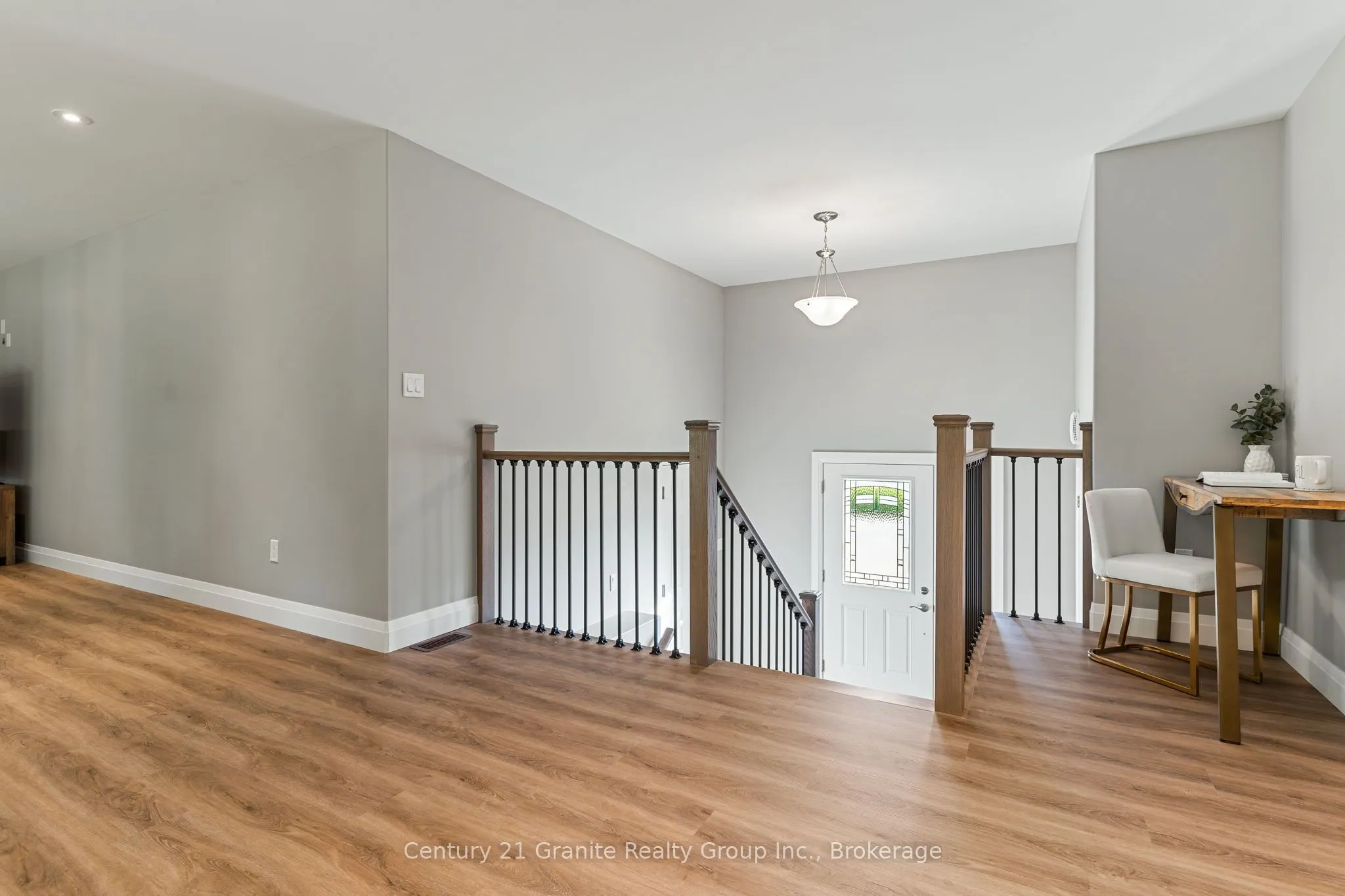 7 Marluc Avenue