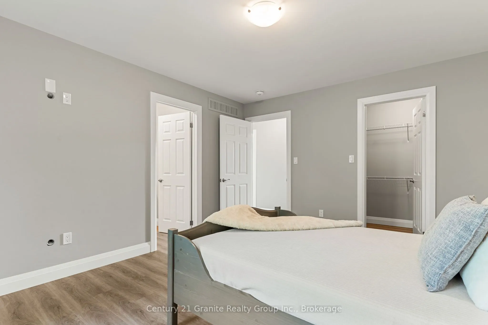 7 Marluc Avenue