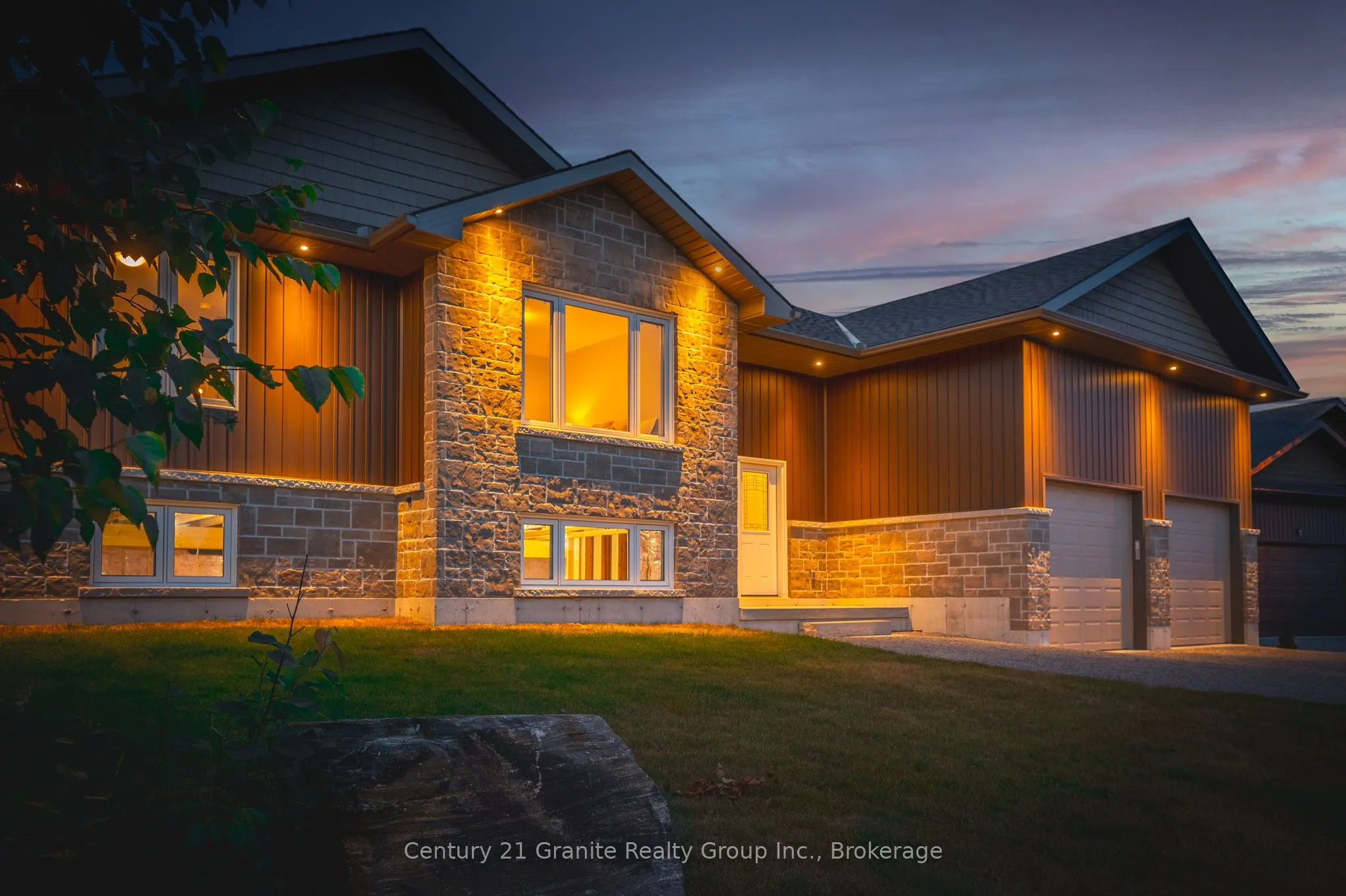 7 Marluc Avenue