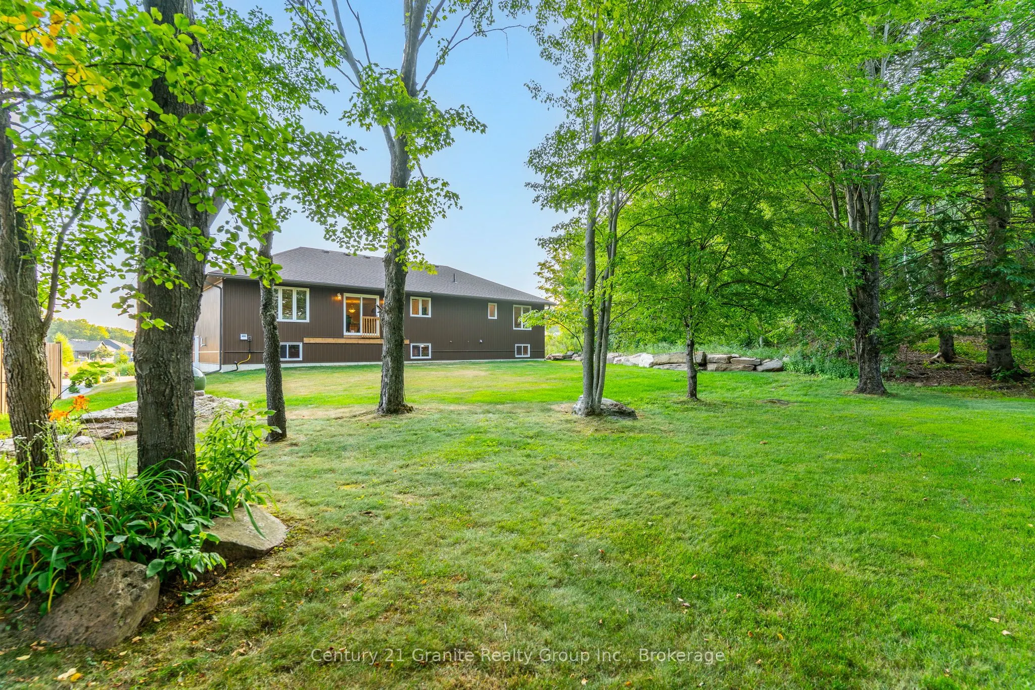 7 Marluc Avenue