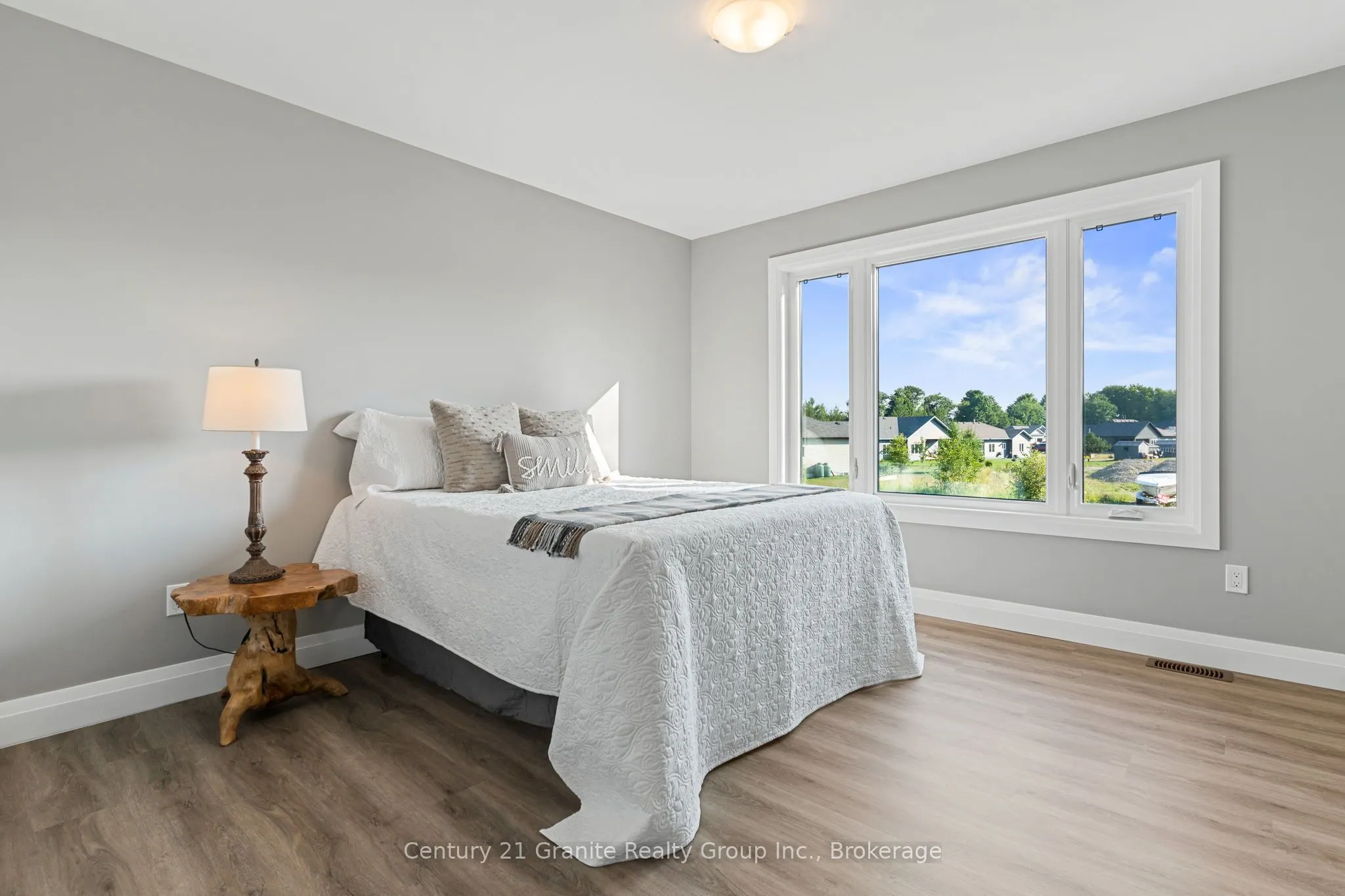 7 Marluc Avenue