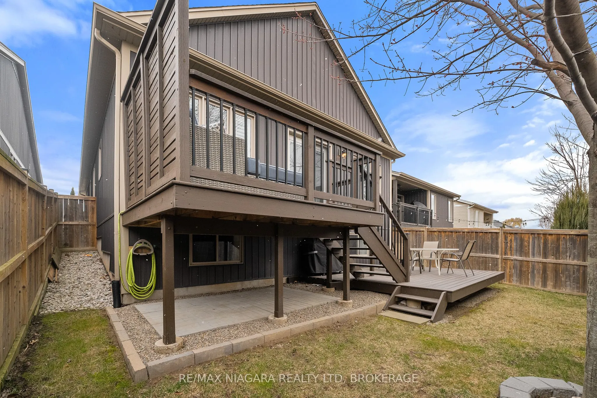 86 PARKSIDE Drive