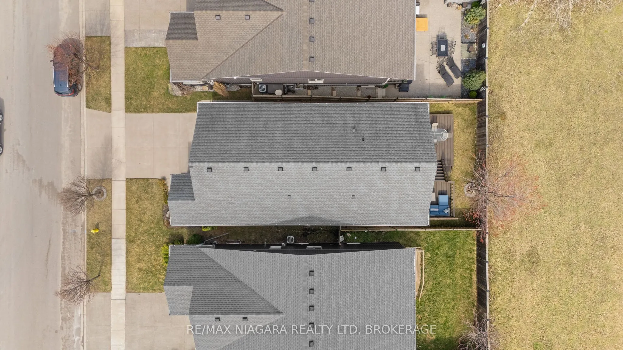 86 PARKSIDE Drive