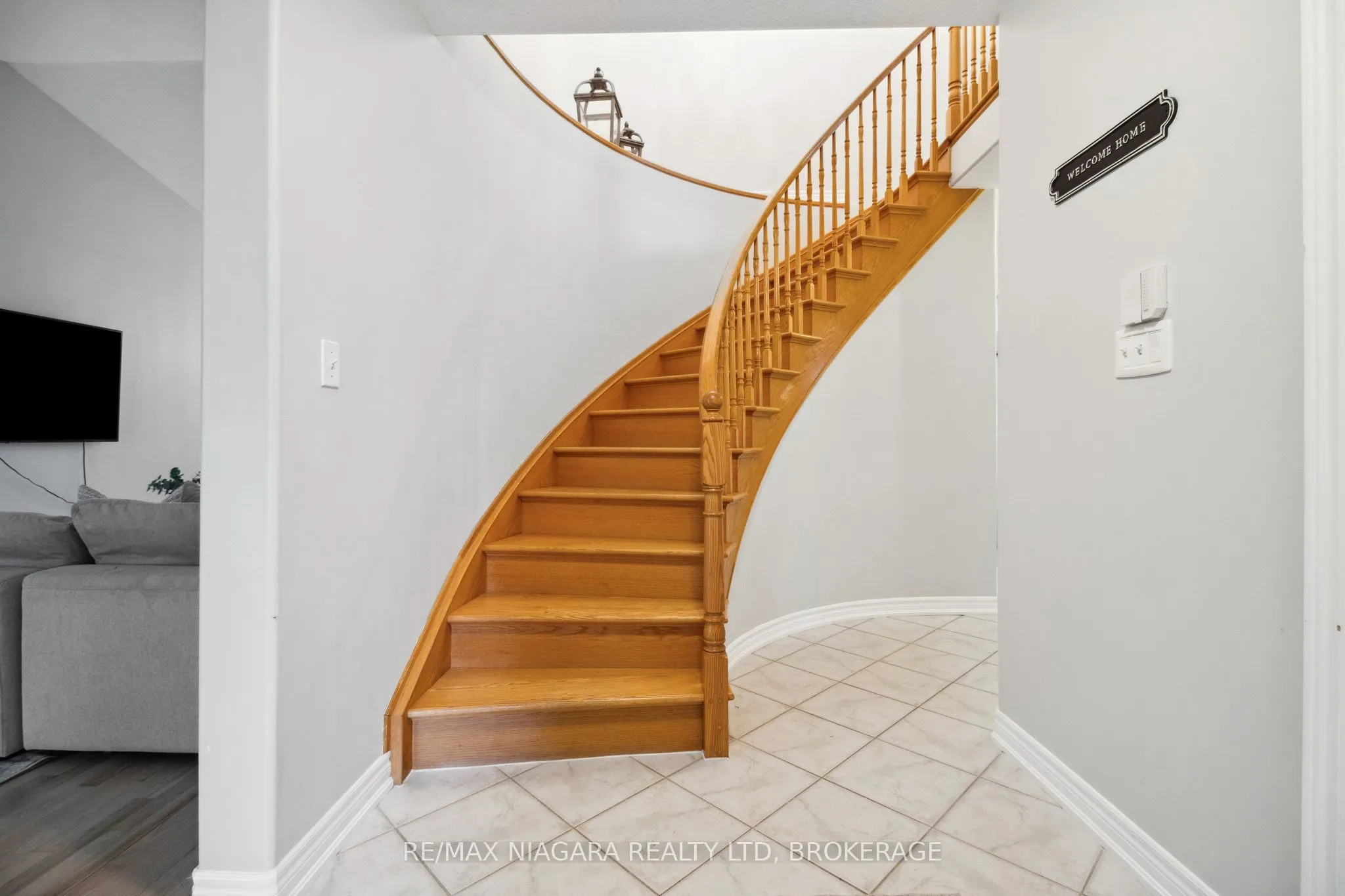7955 HARVEST Crescent