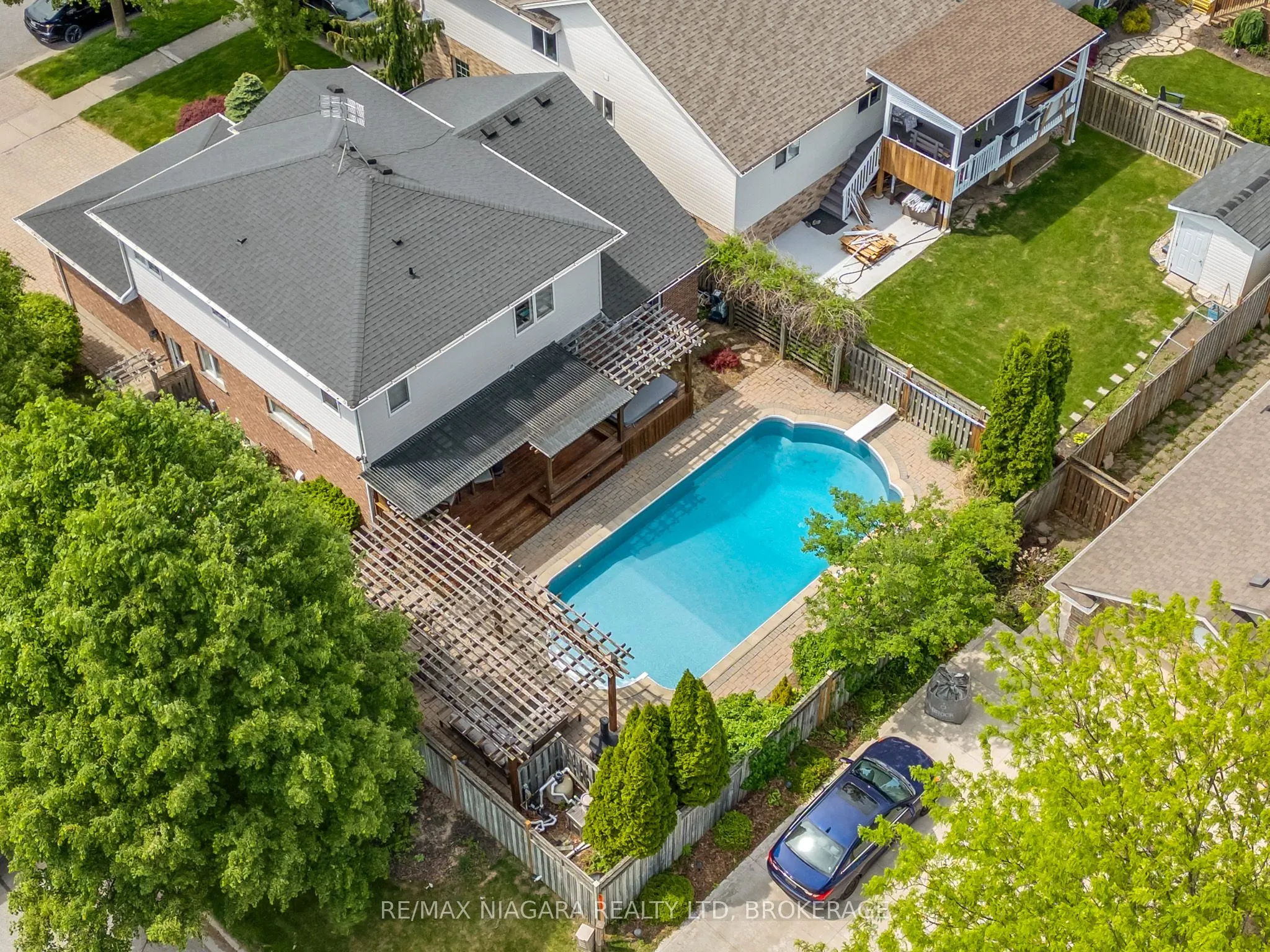 7955 HARVEST Crescent