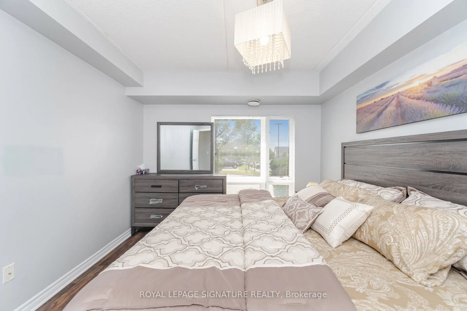 67 Kingsbury Square, #111