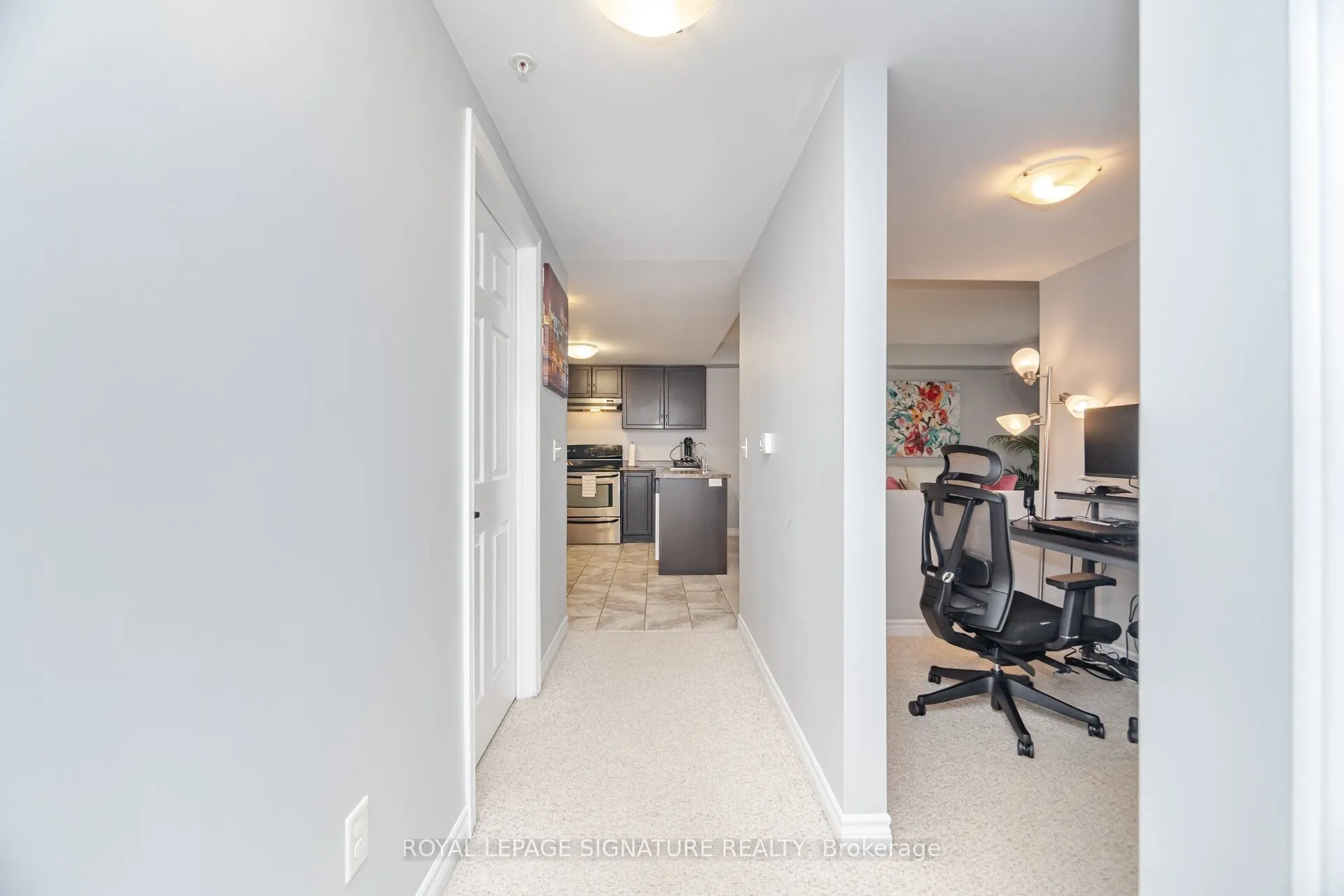 67 Kingsbury Square, #111