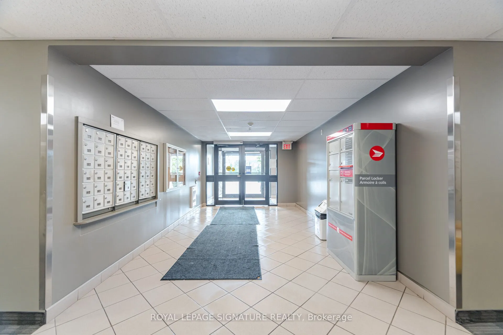 67 Kingsbury Square, #111
