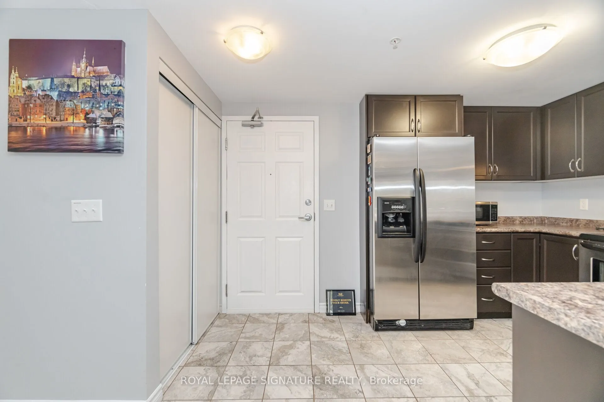 67 Kingsbury Square, #111