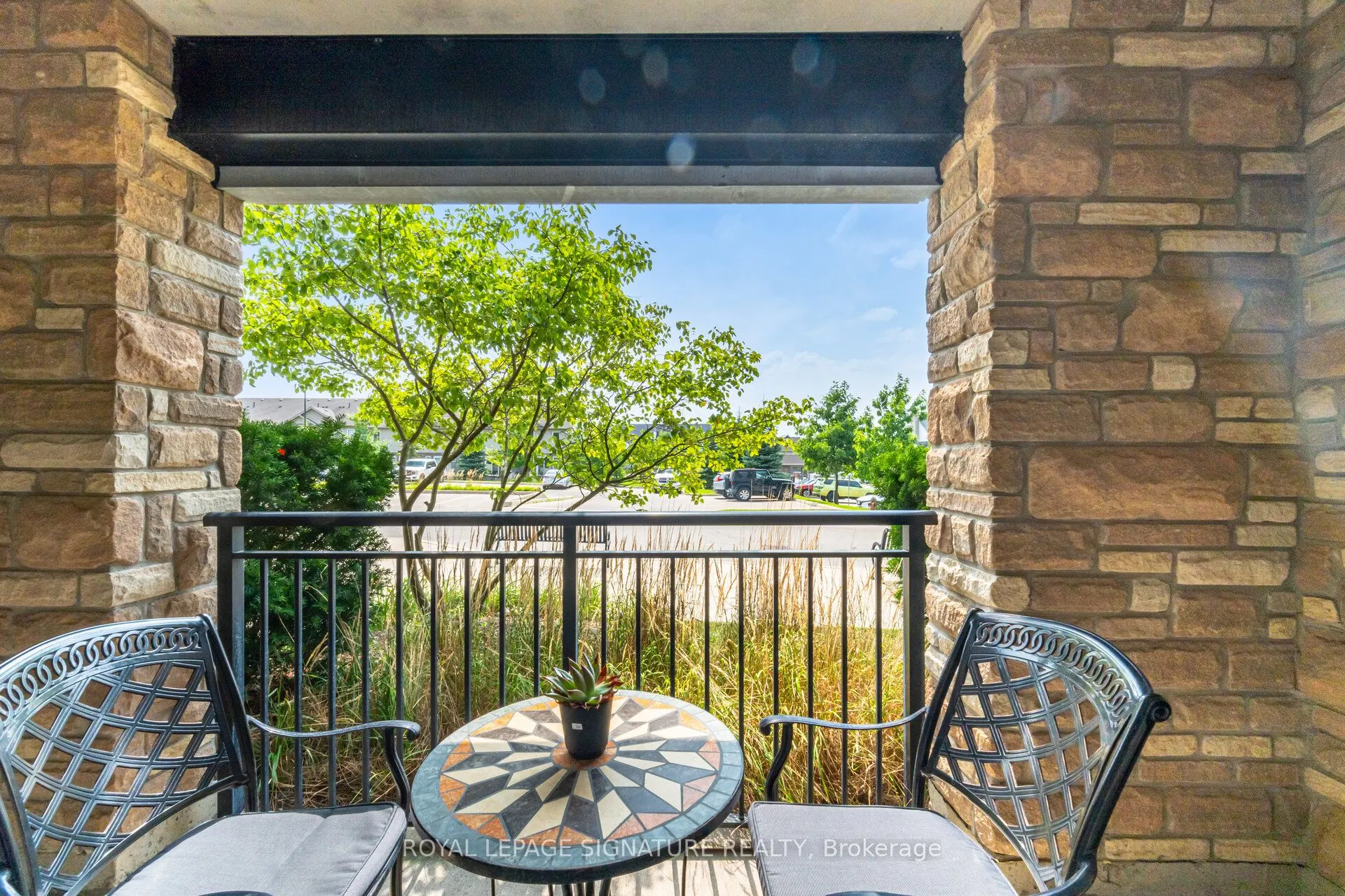 67 Kingsbury Square, #111