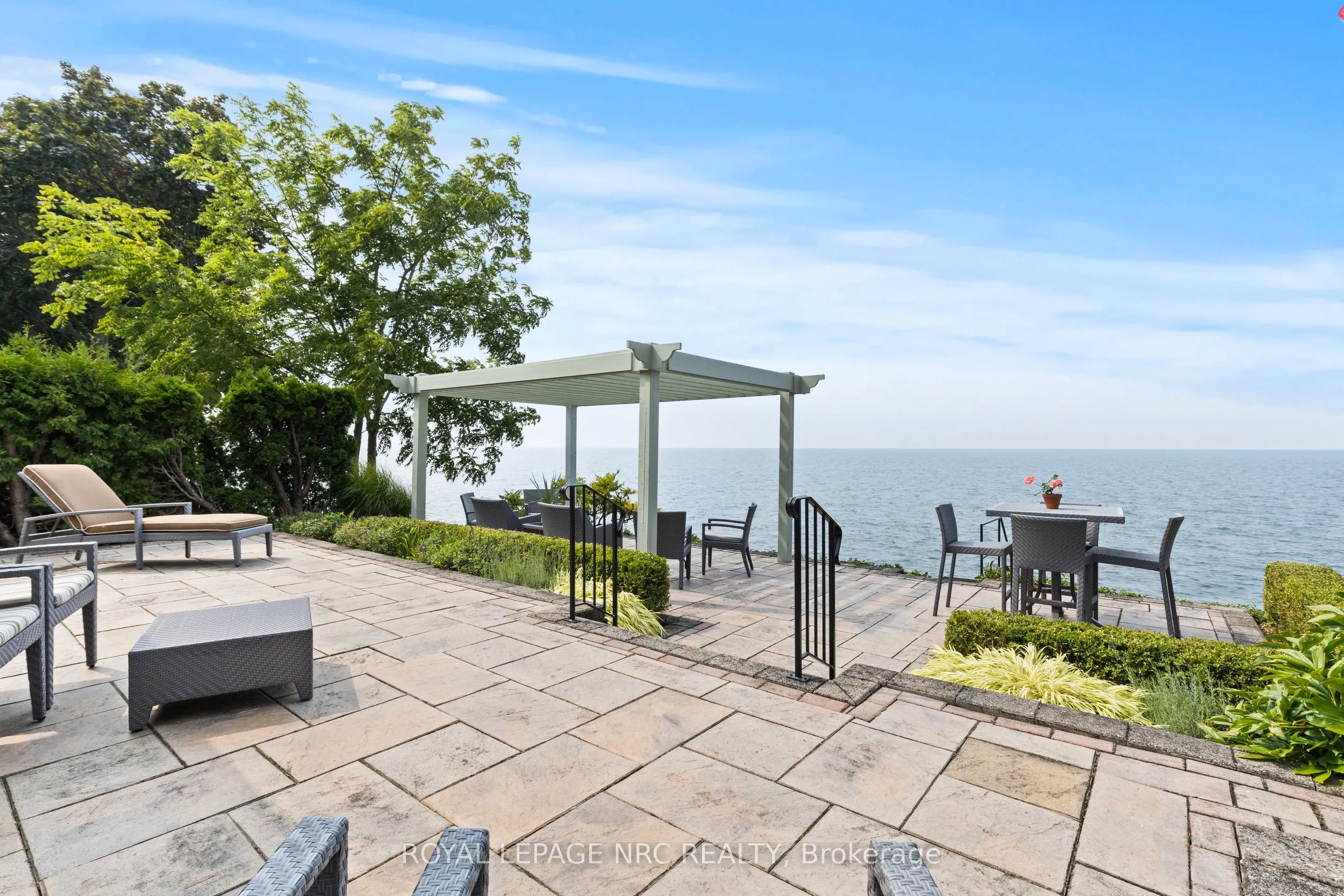 315 Niagara Boulevard