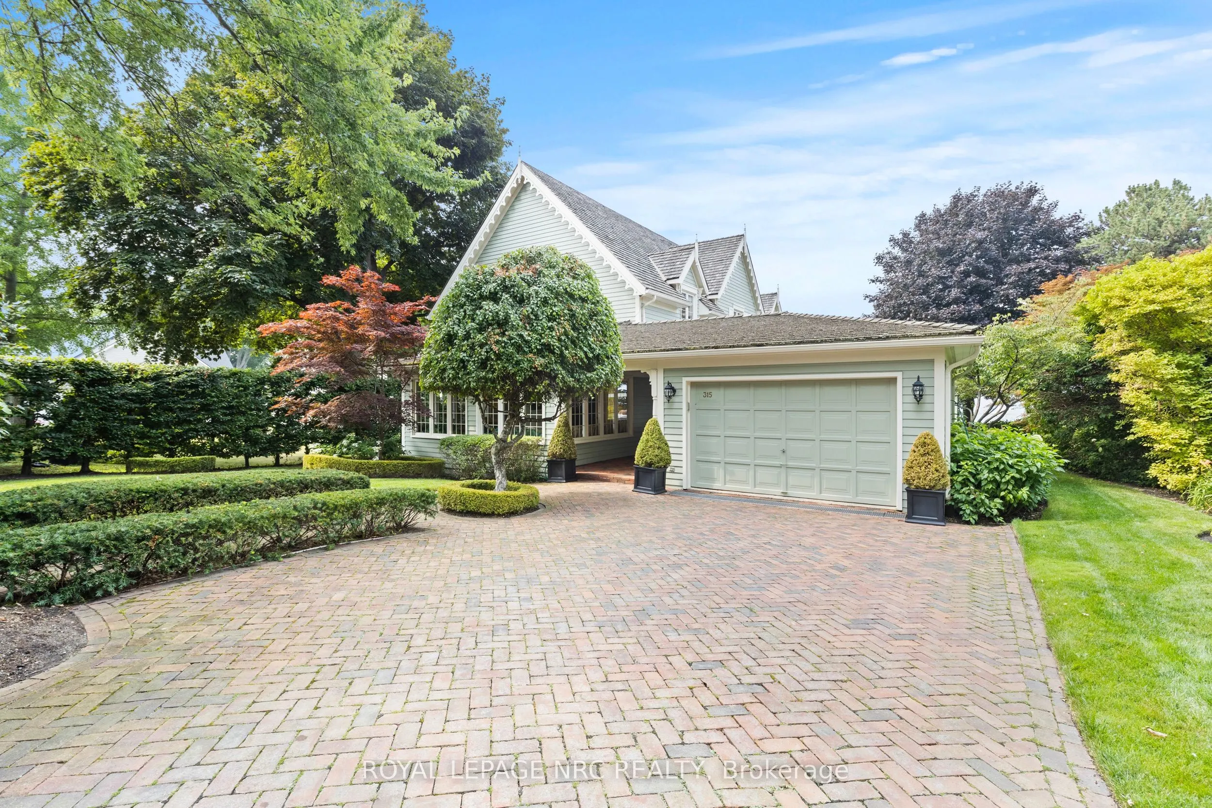 315 Niagara Boulevard