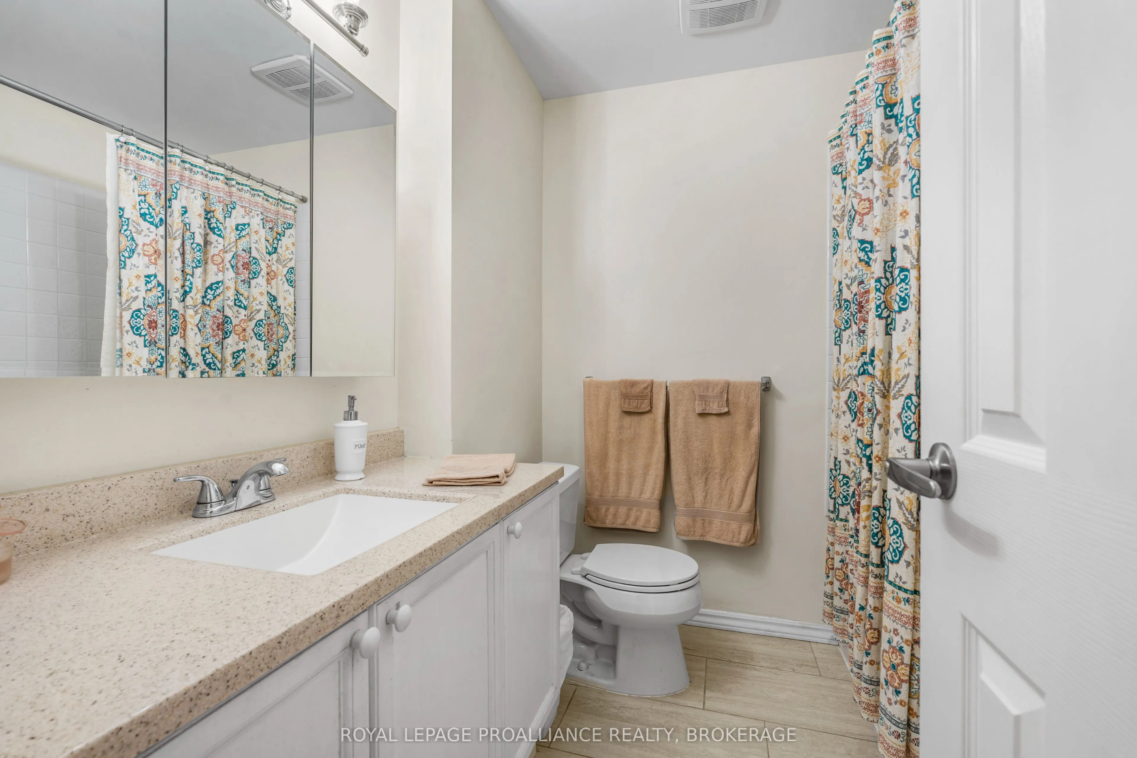 17 Eldon Hall Place, #314