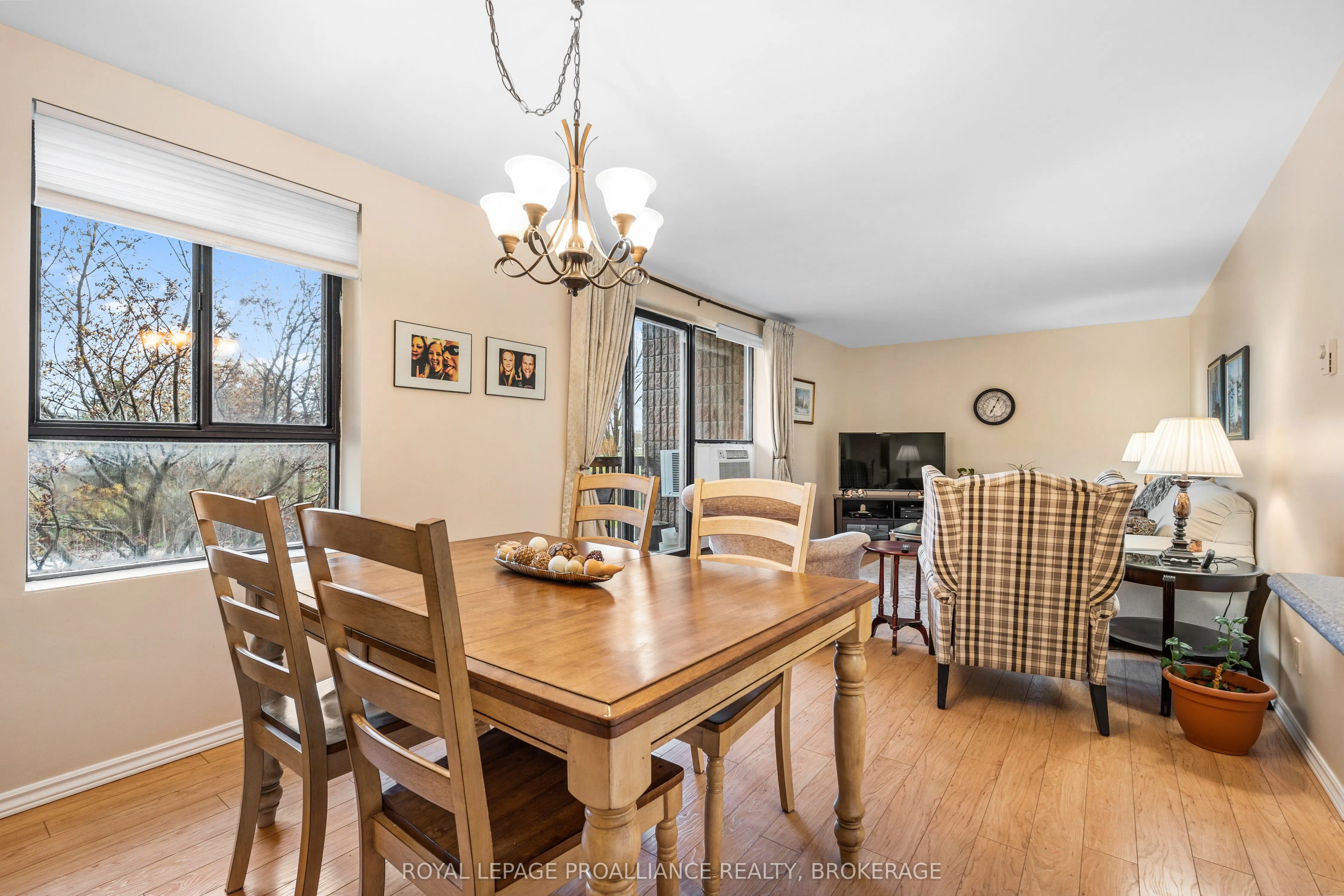 17 Eldon Hall Place, #314