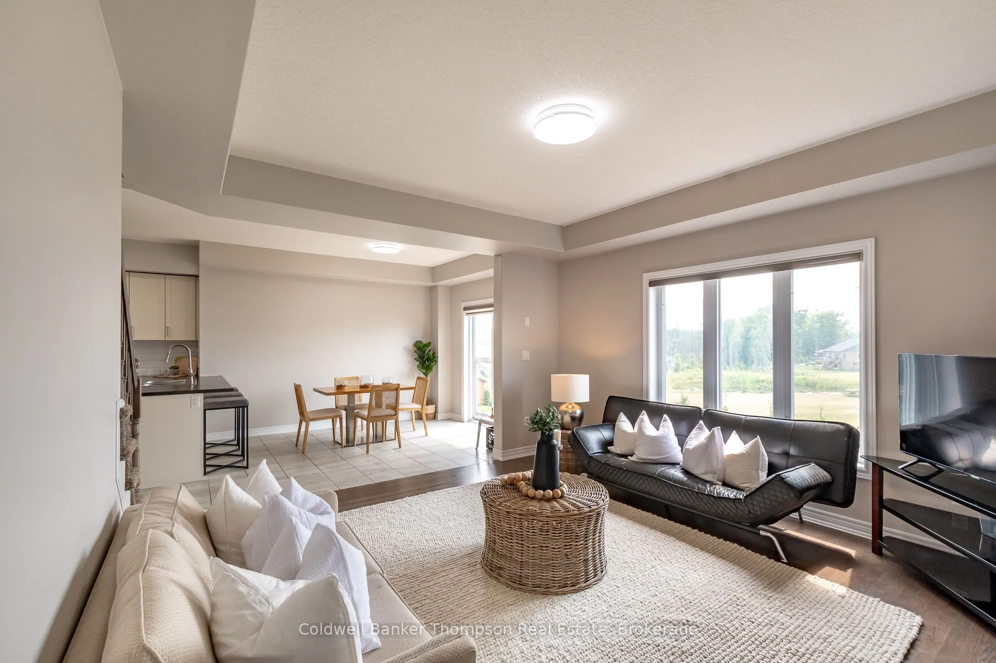 27 Woodstream Drive