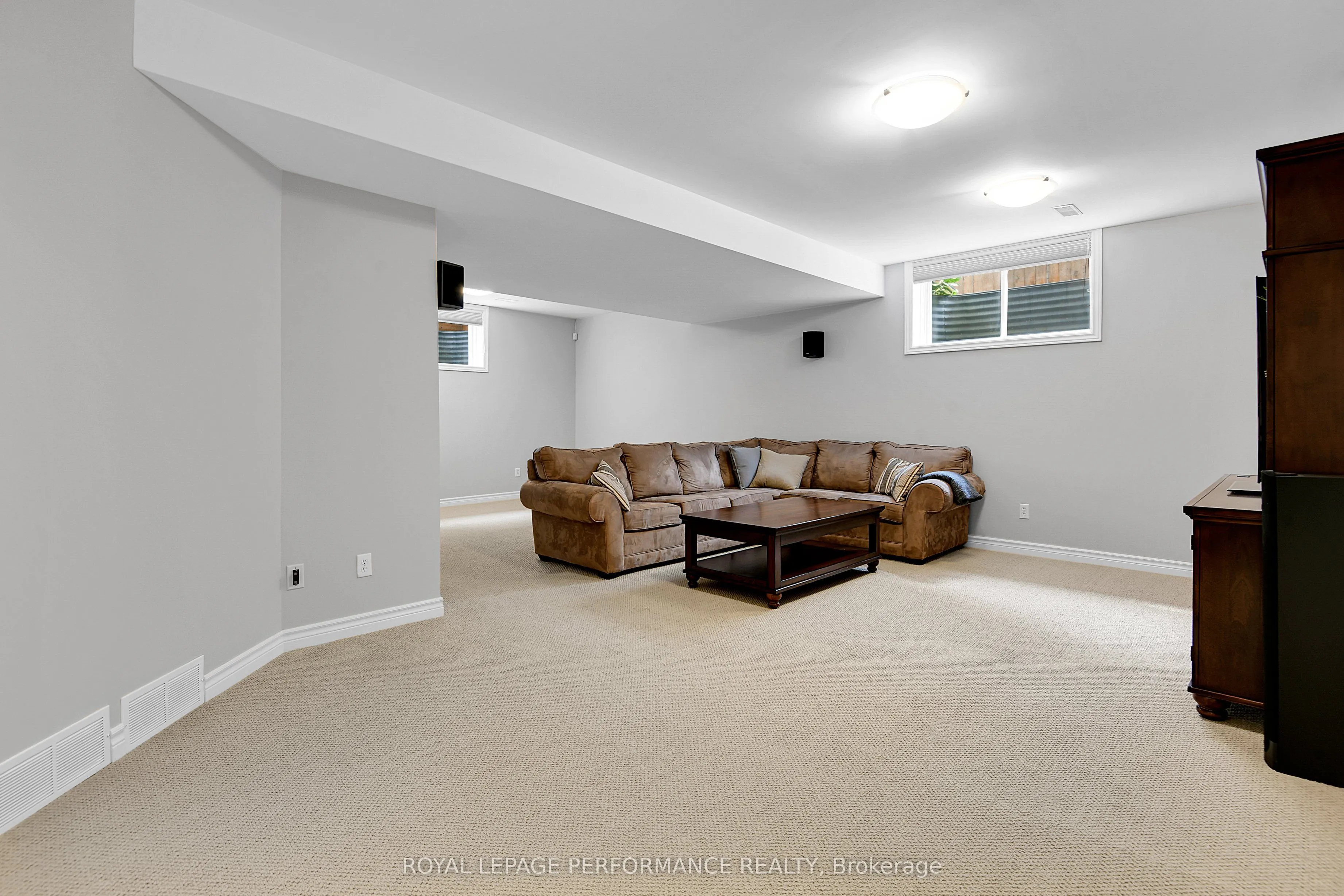 815 Long Point Circle