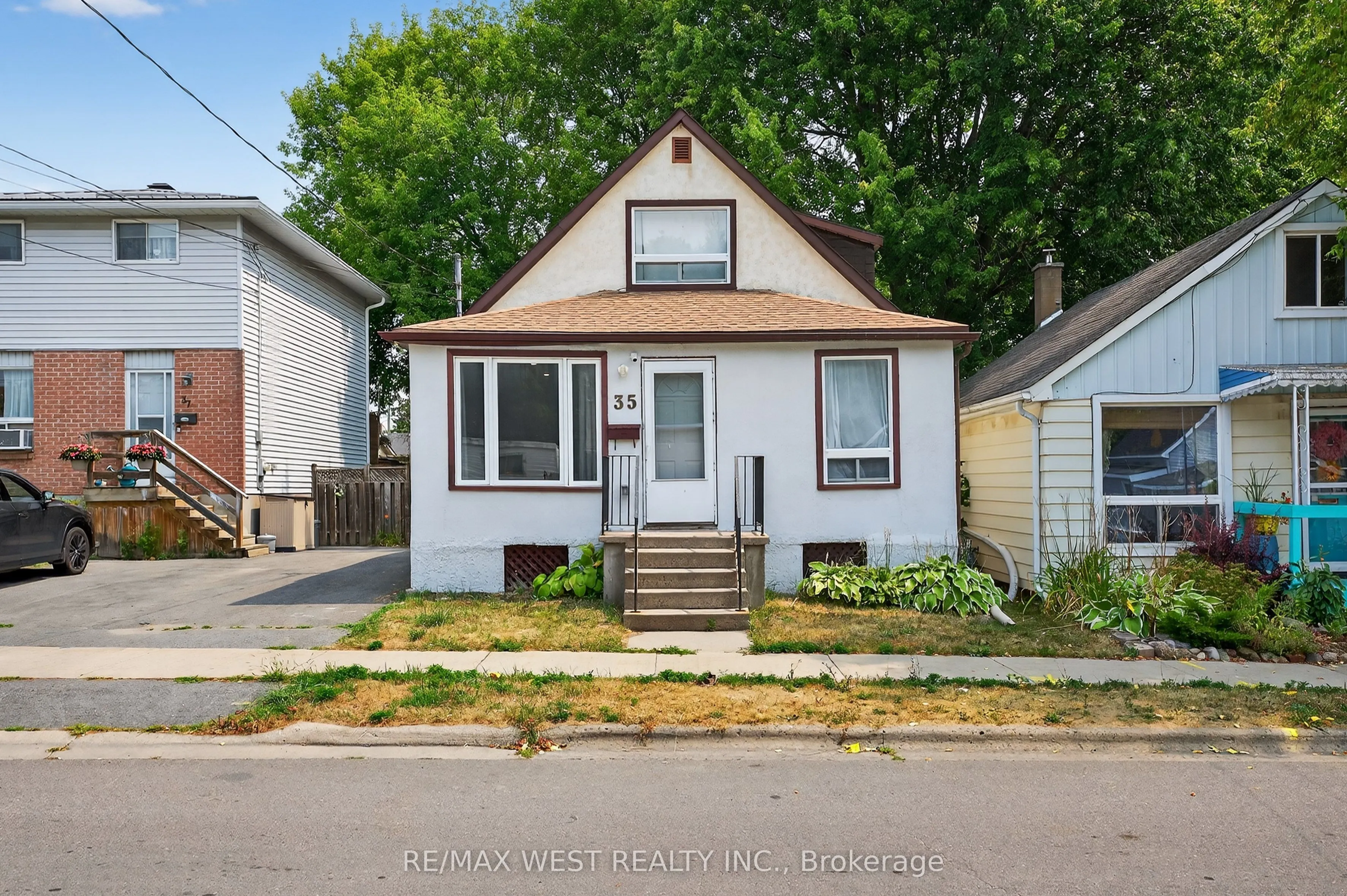 35 Kingscourt Avenue