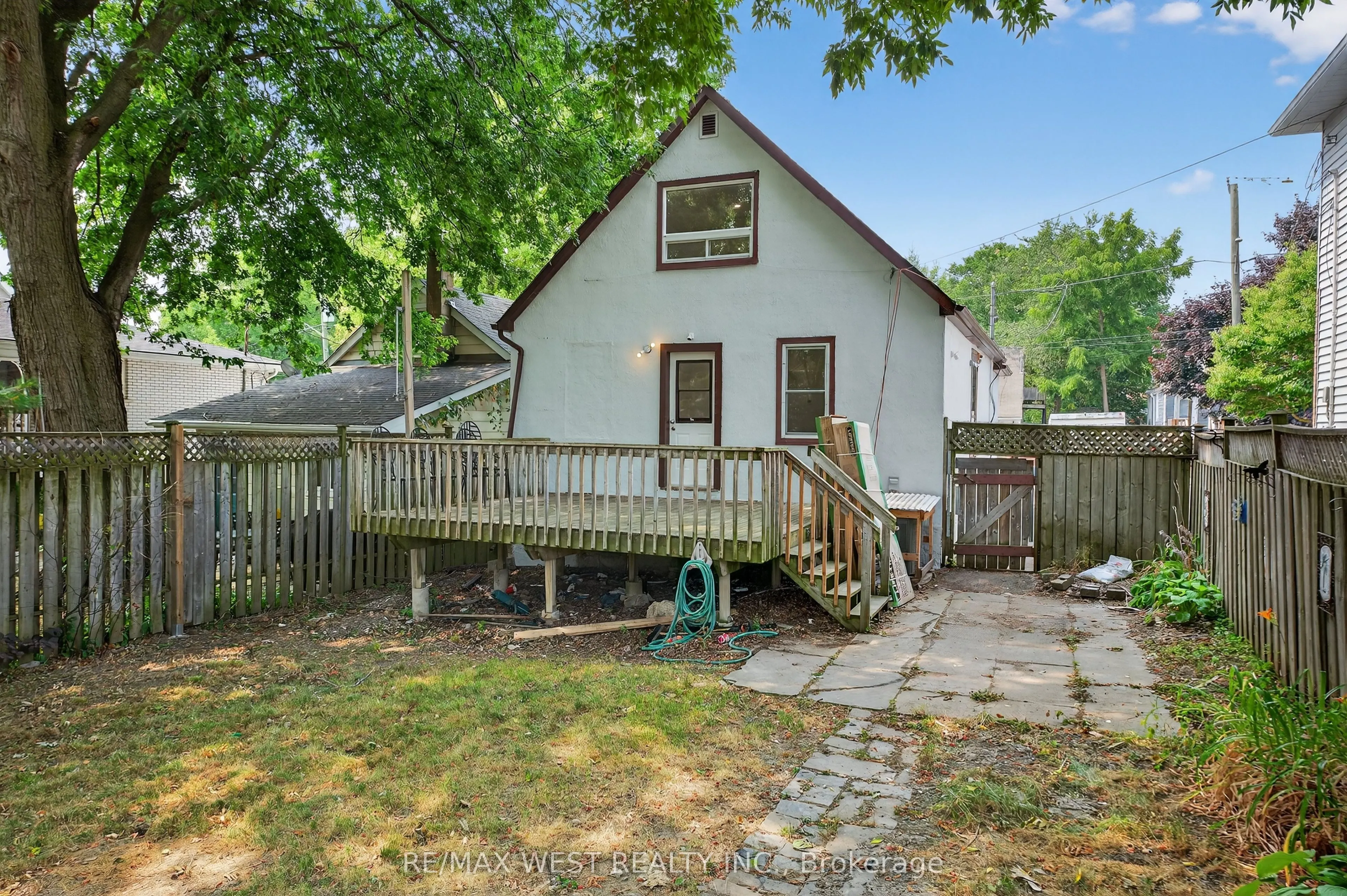 35 Kingscourt Avenue