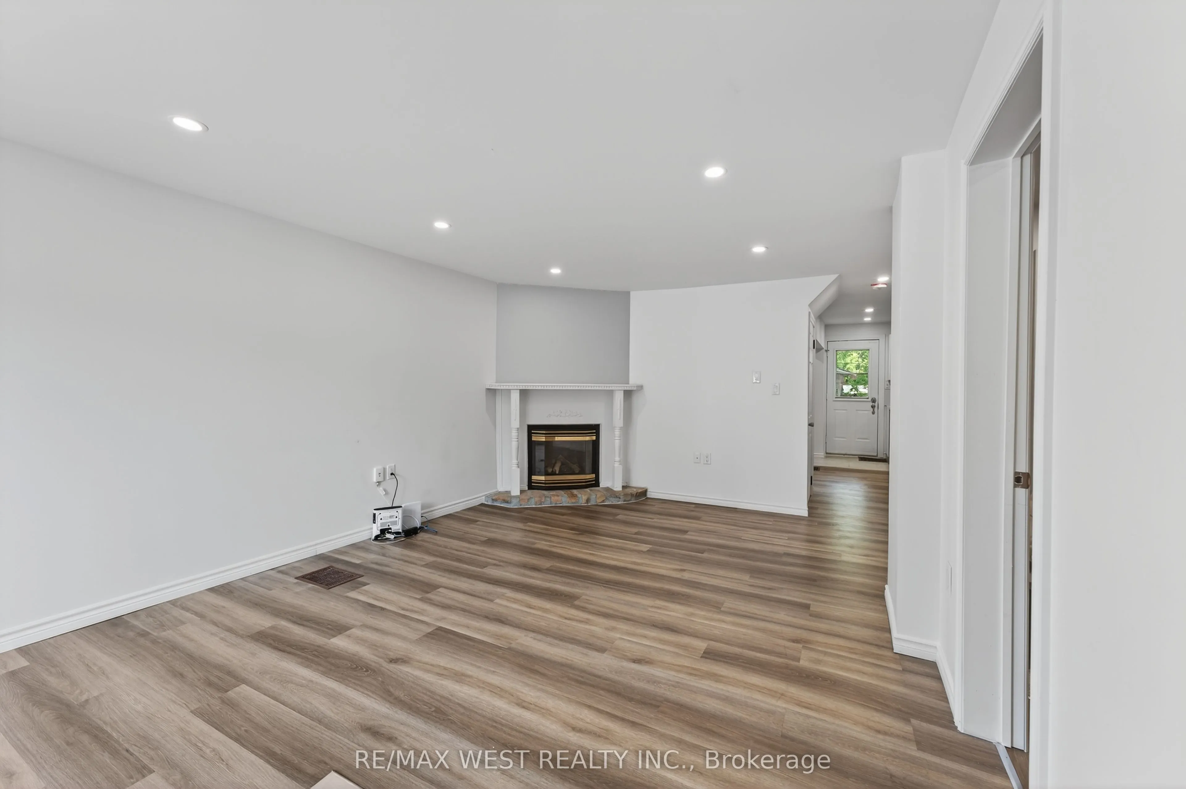 35 Kingscourt Avenue
