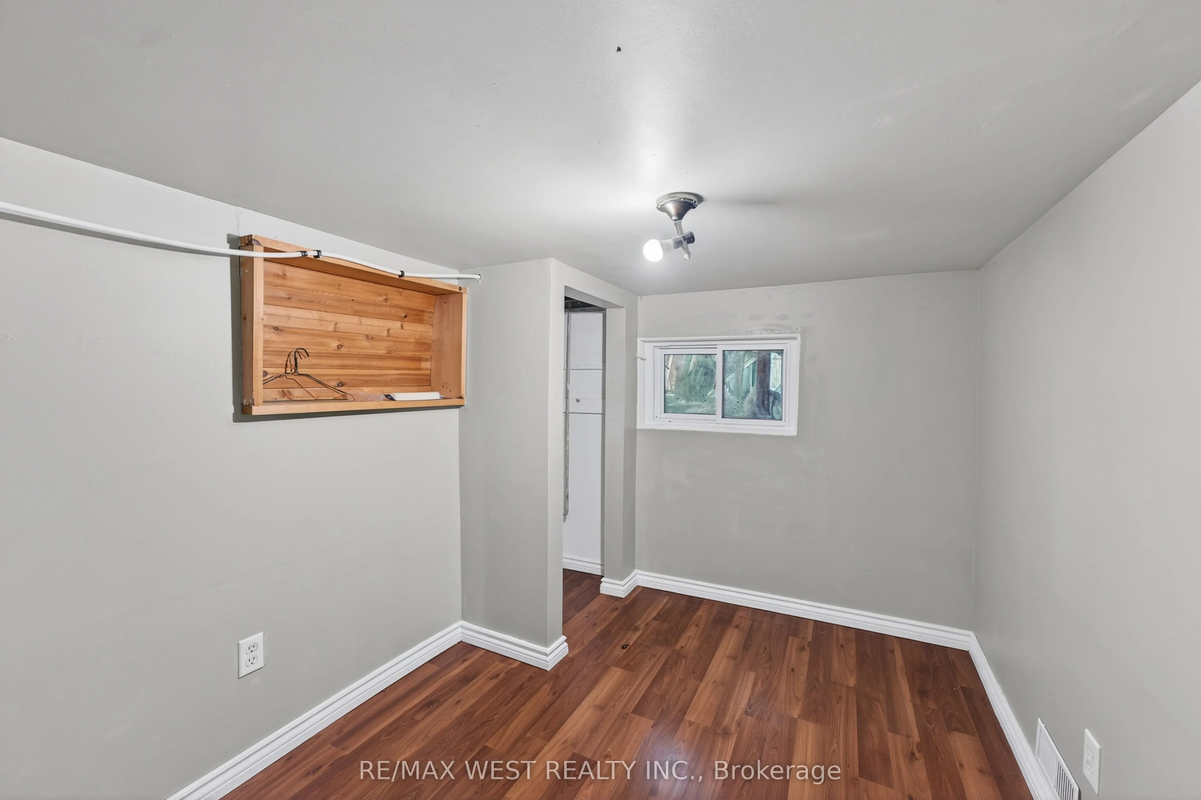 35 Kingscourt Avenue