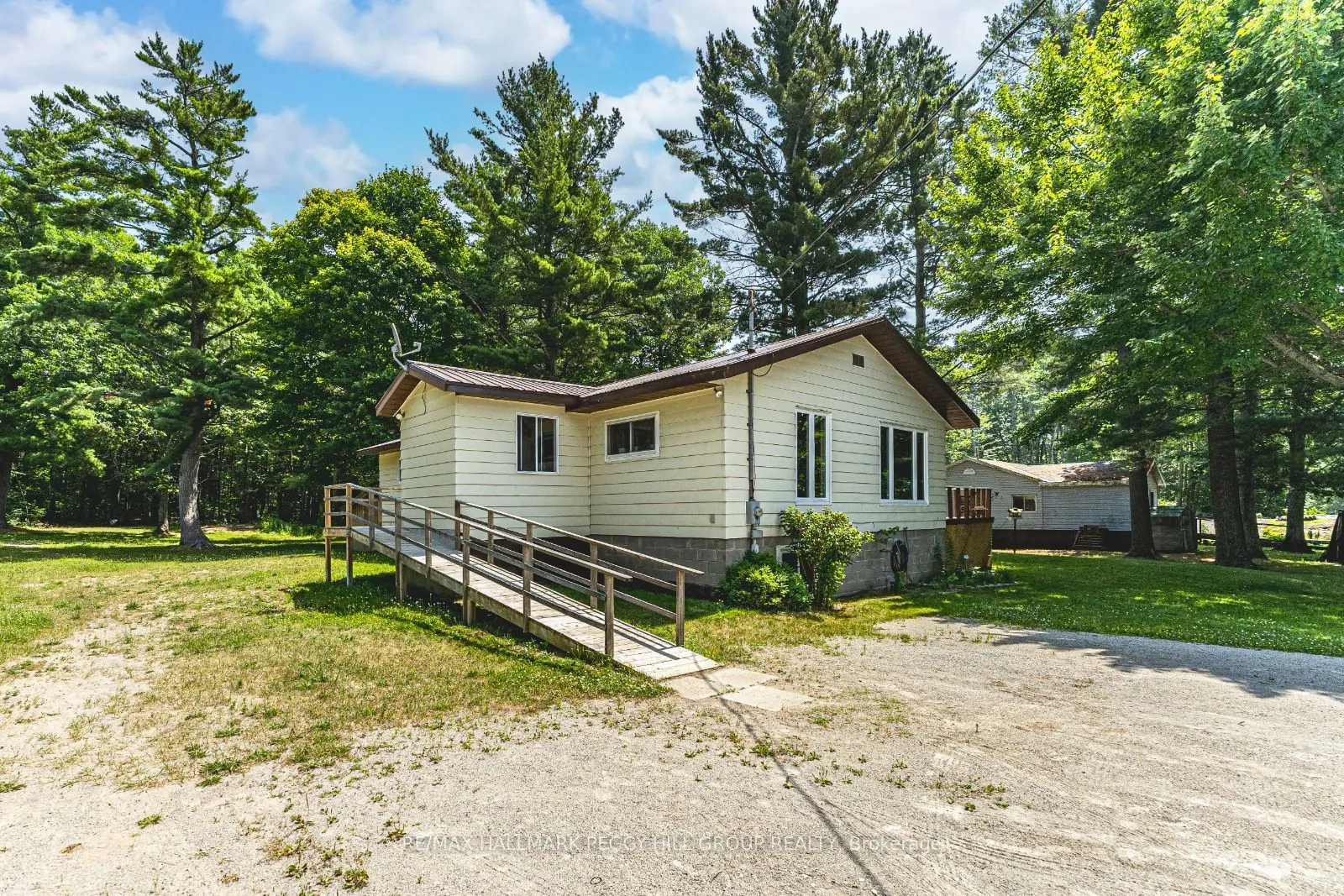 332 Baxter Loop Road