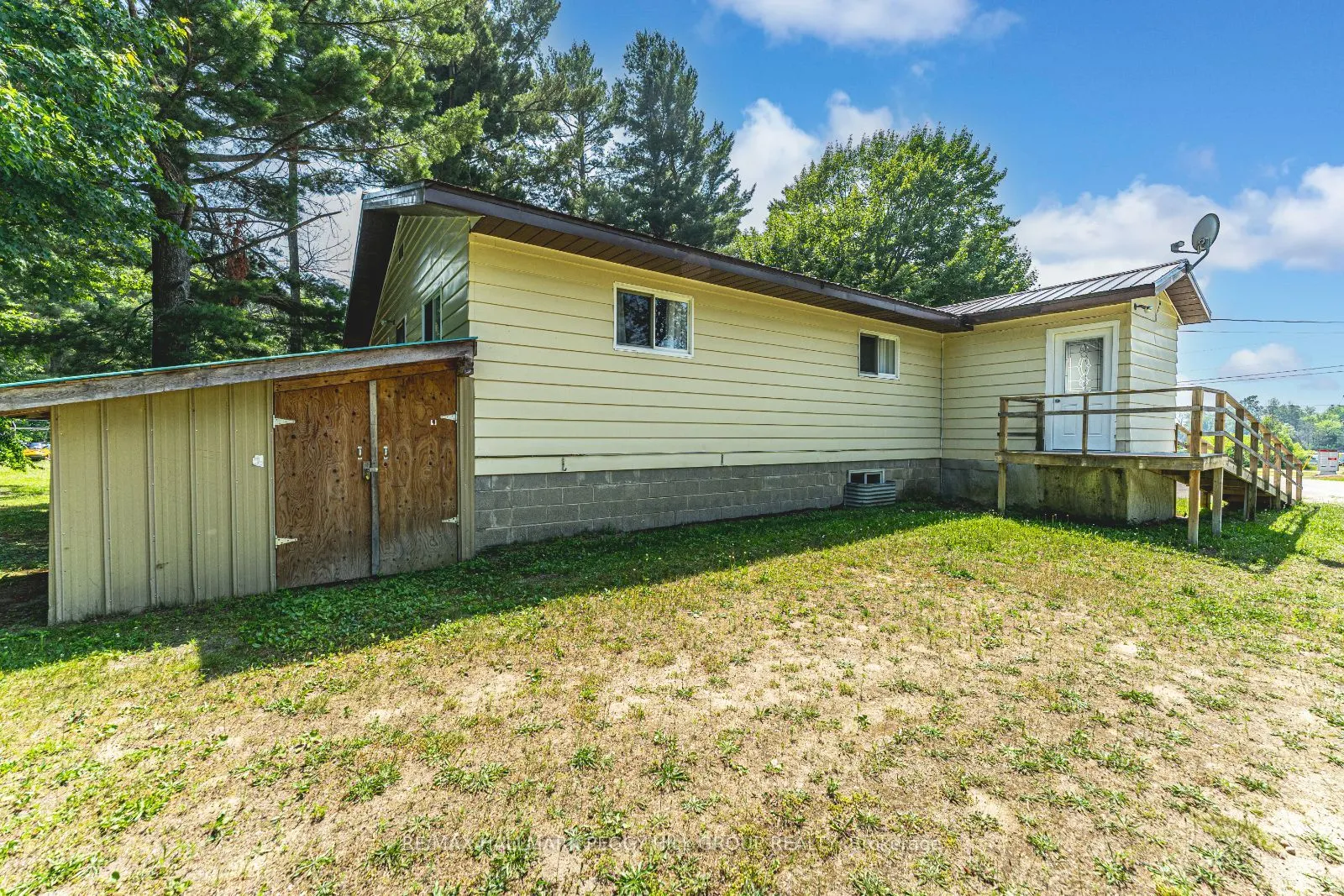 332 Baxter Loop Road