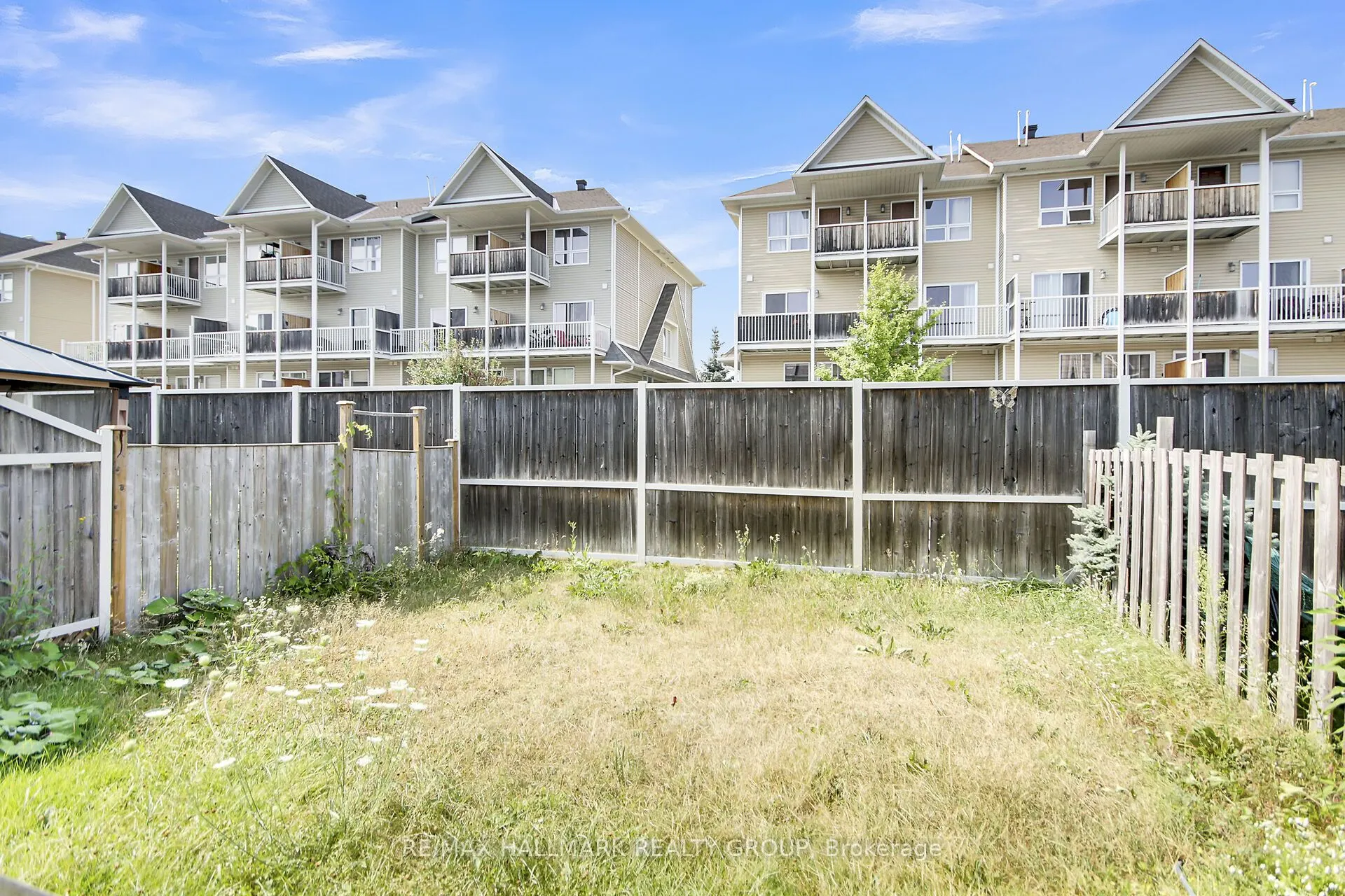 418 Temiskaming Crescent