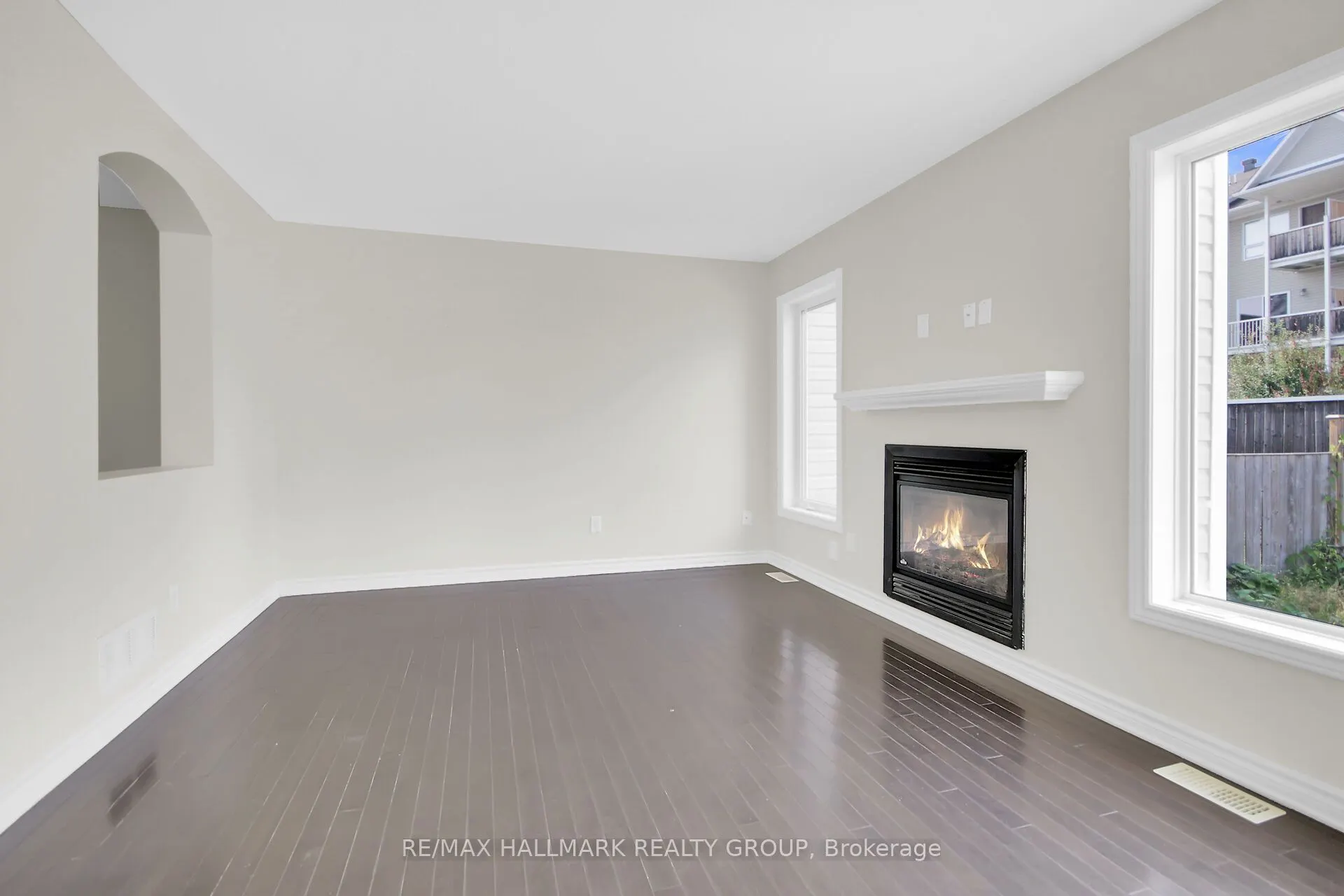 418 Temiskaming Crescent