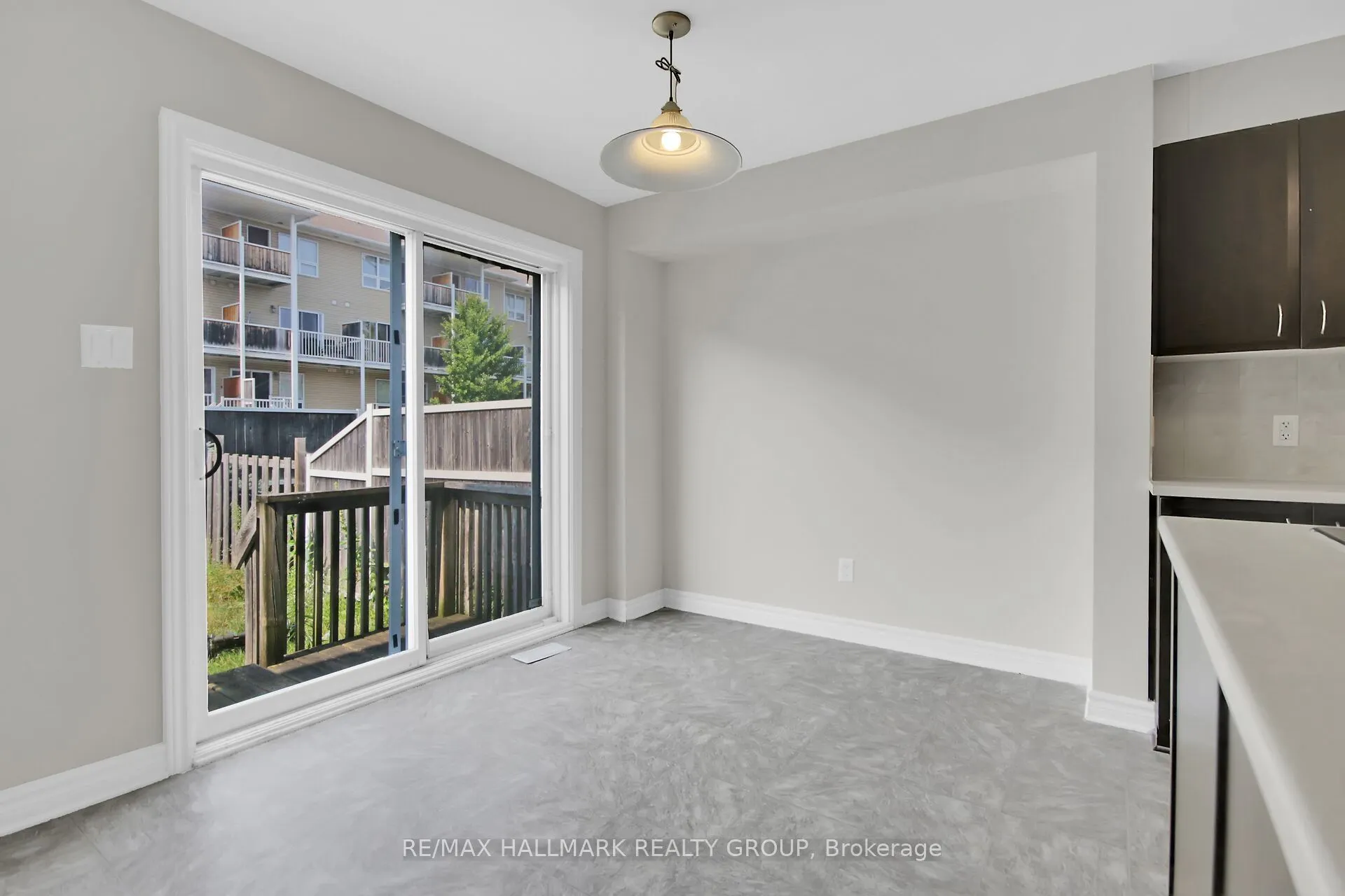 418 Temiskaming Crescent