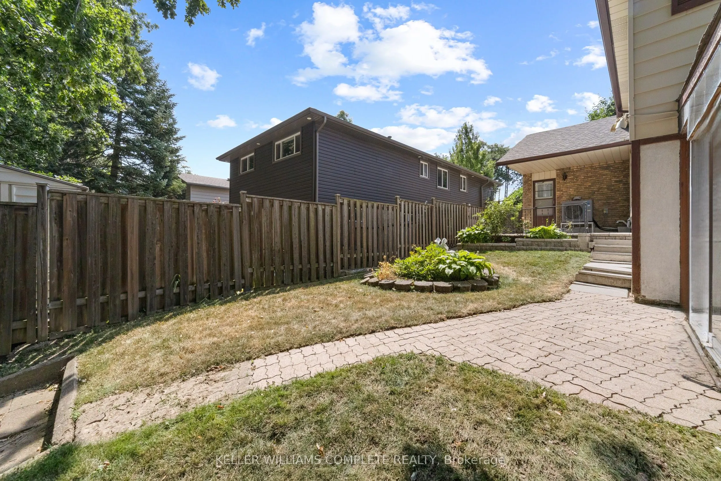 191 Appleford Court