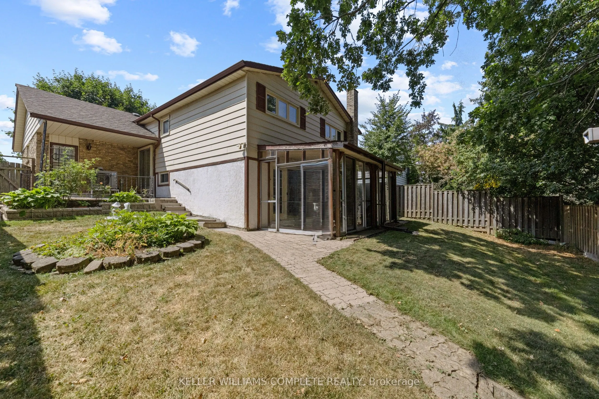 191 Appleford Court