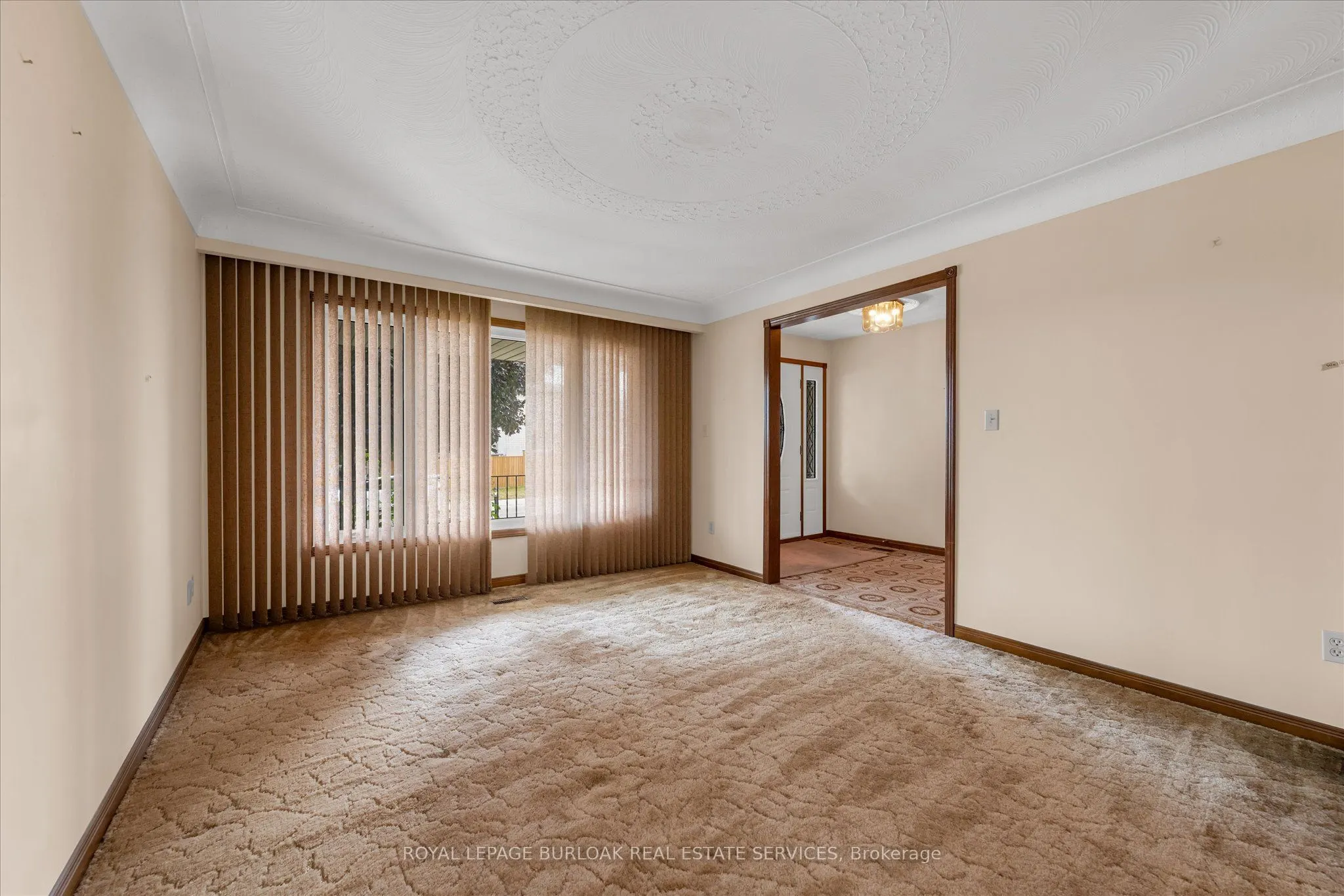 120 Ravenbury Drive