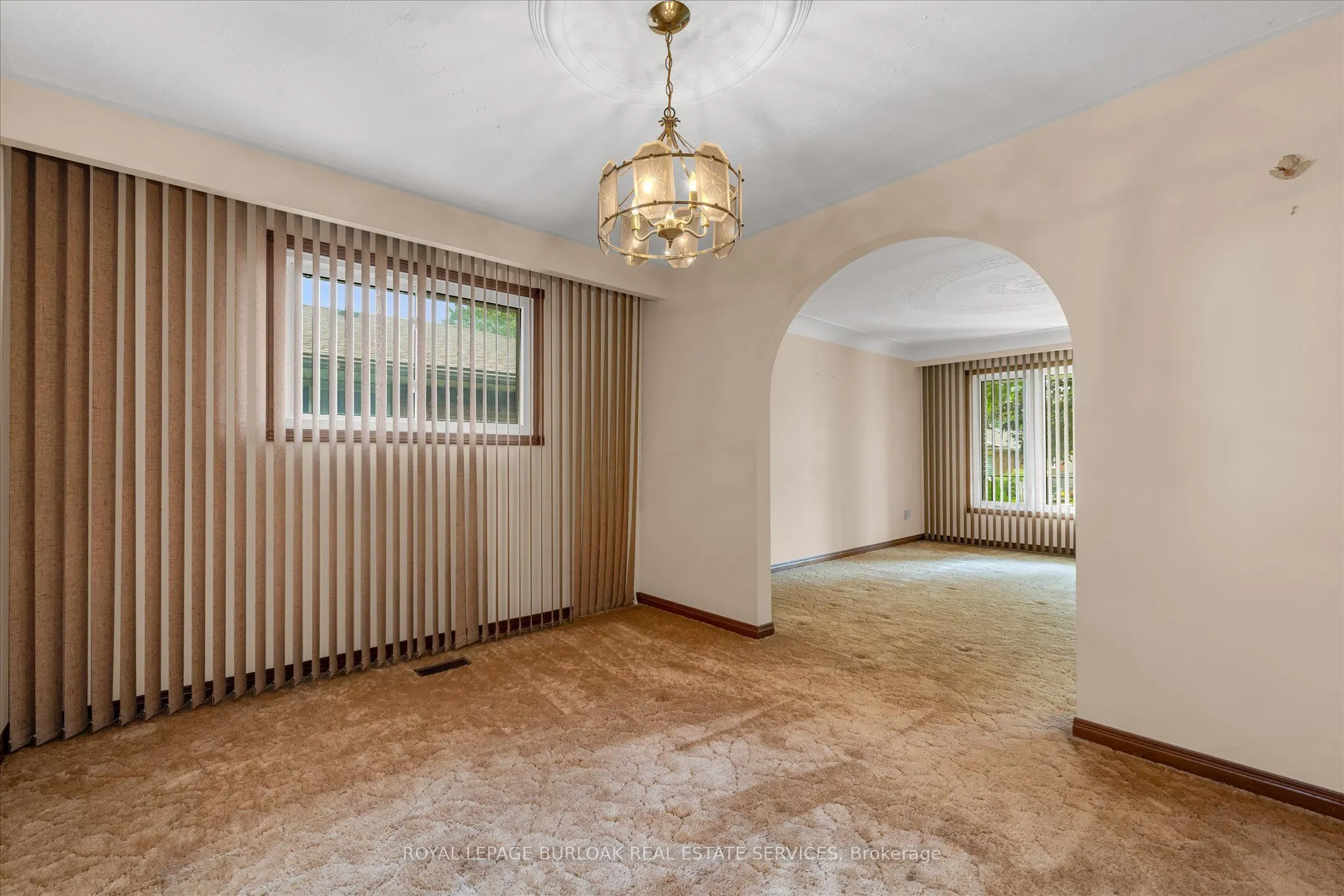 120 Ravenbury Drive