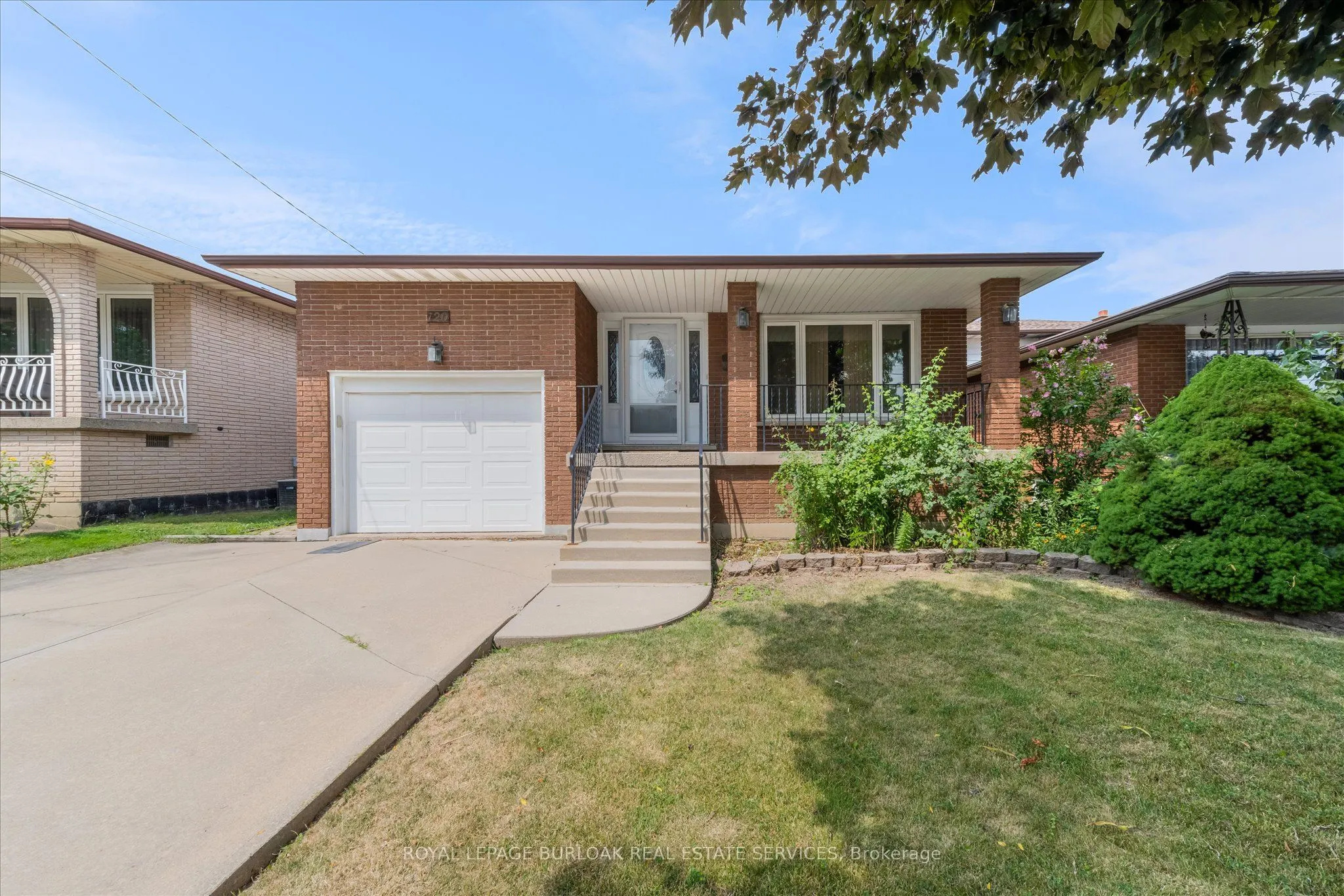 120 Ravenbury Drive