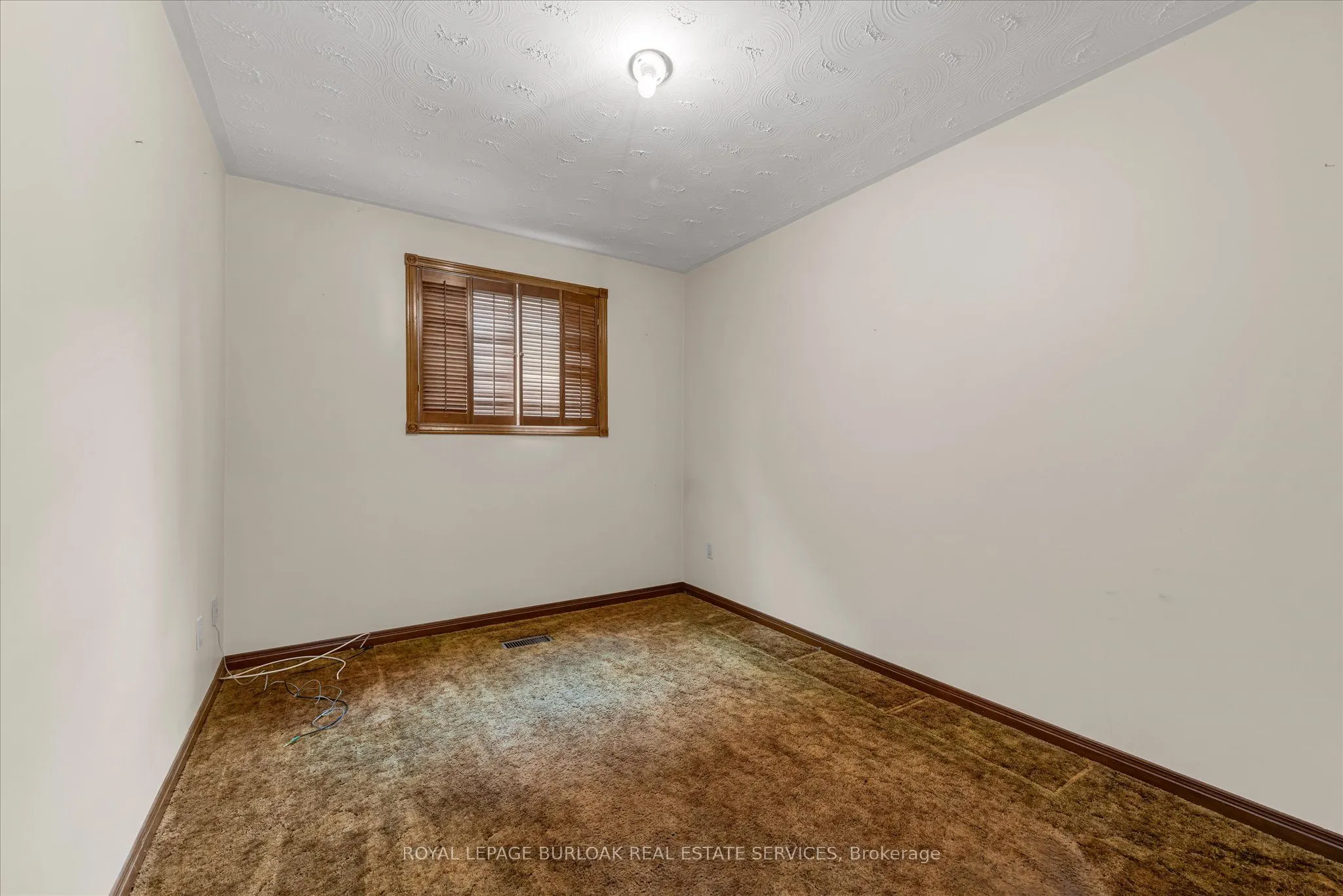 120 Ravenbury Drive