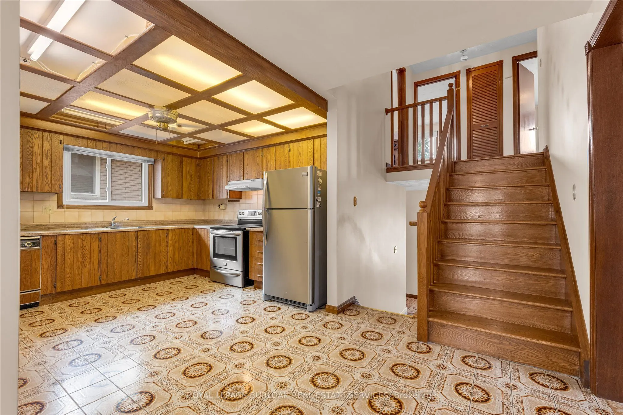 120 Ravenbury Drive
