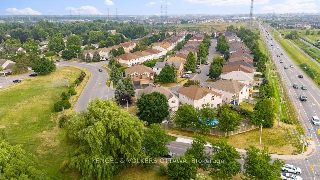 162 Castle Glen Crescent