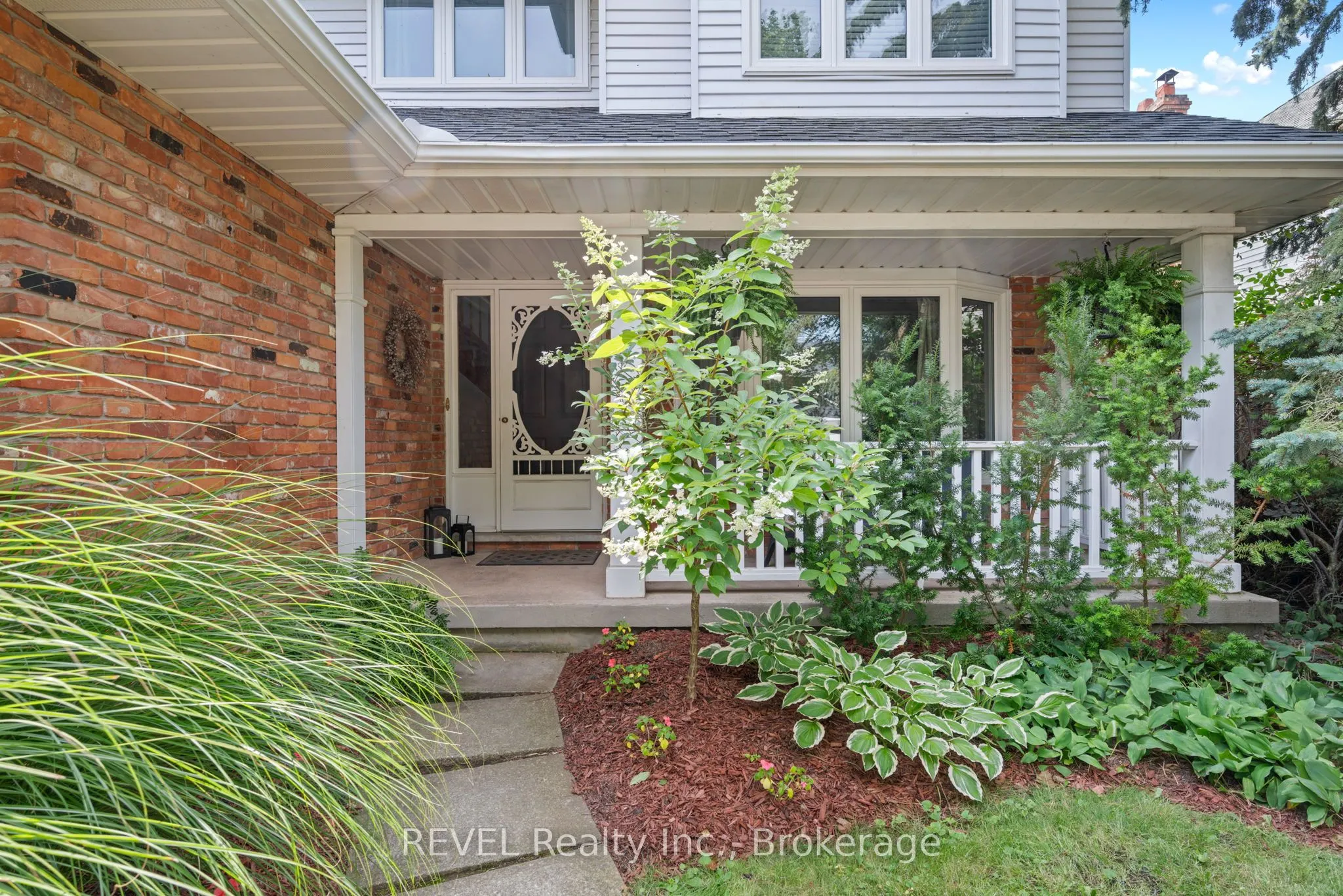 12 Arbour Glen Drive