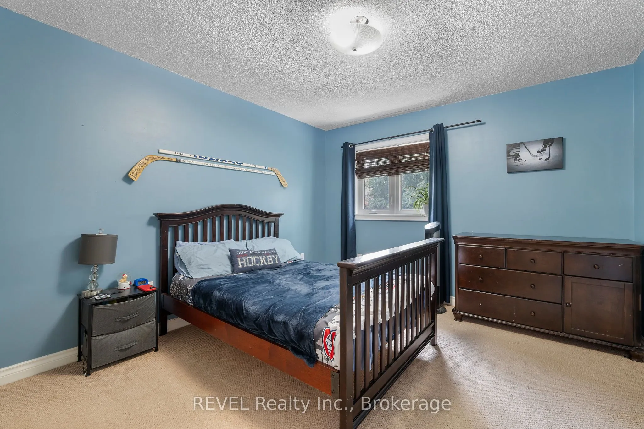 12 Arbour Glen Drive