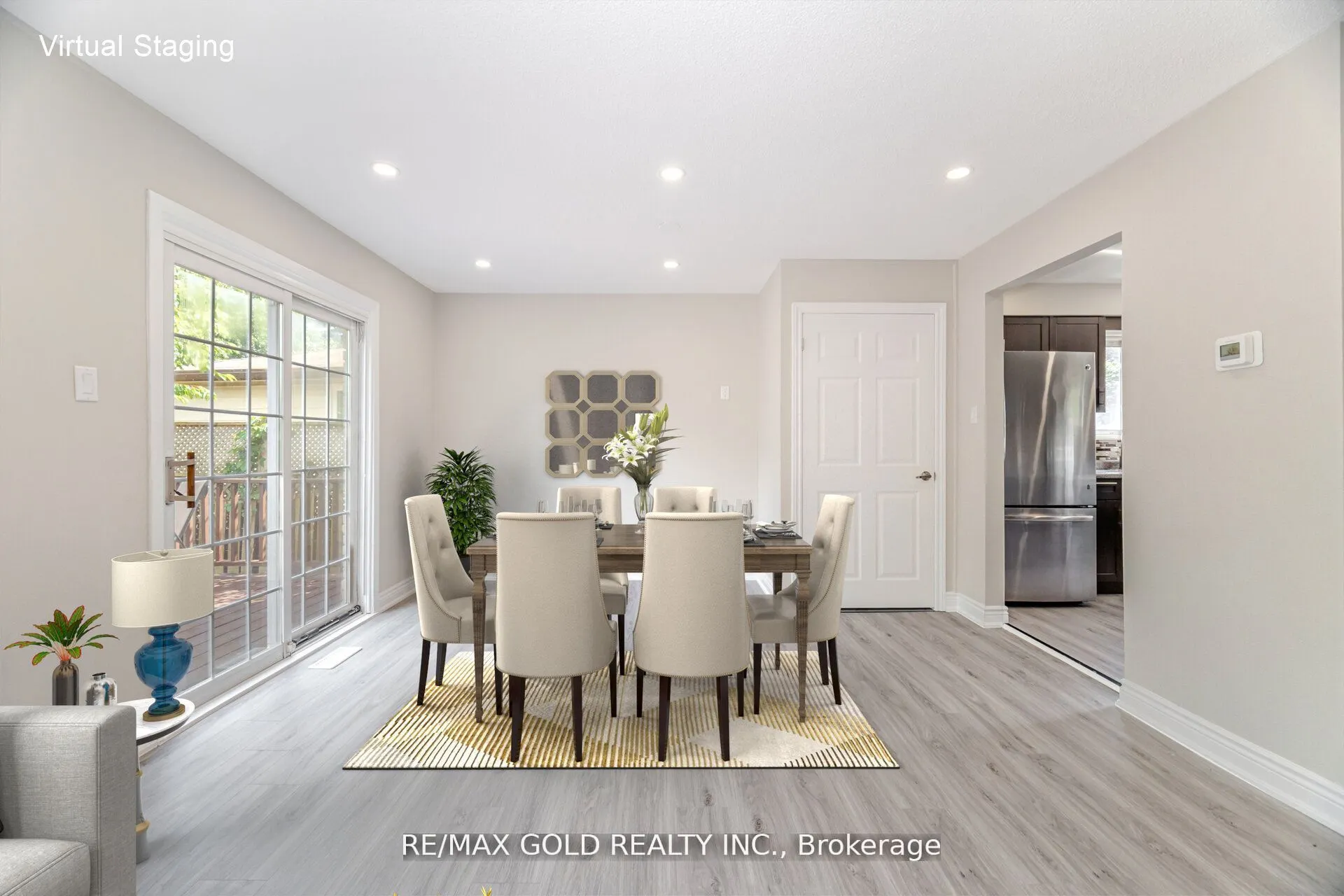 212 Cedarwoods Crescent