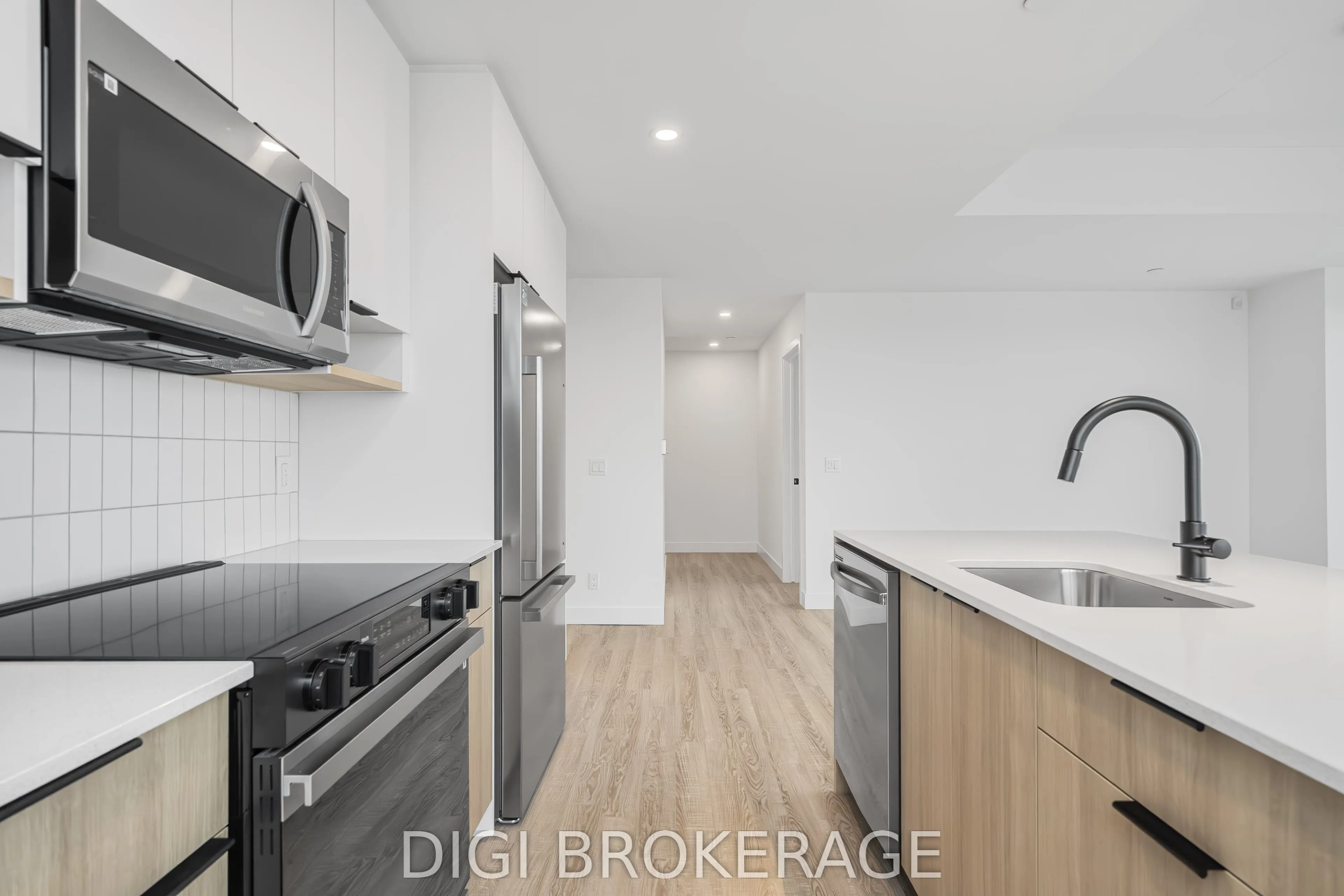 1240 Cummings Avenue, #1303