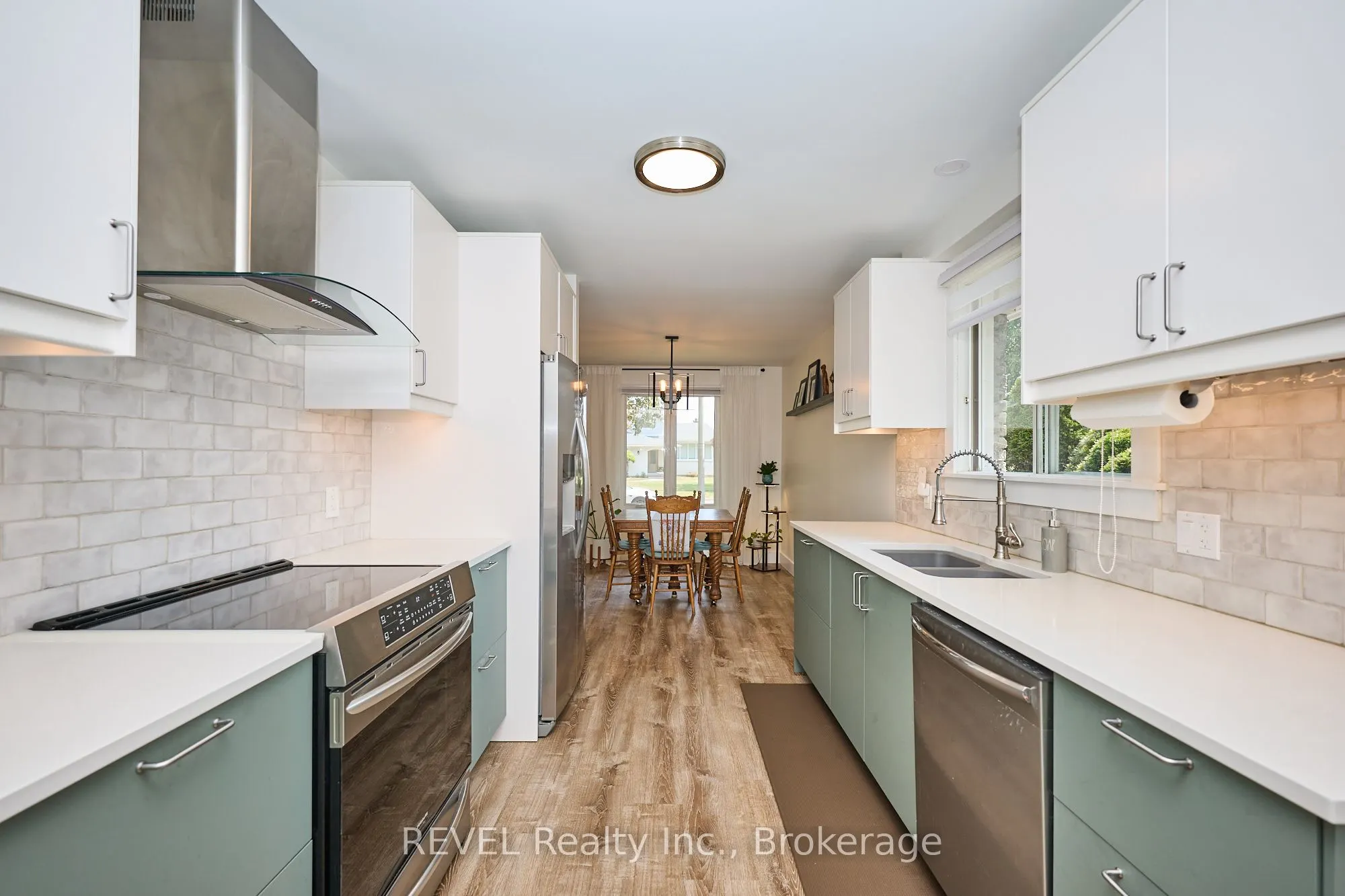 6796 Corwin Crescent