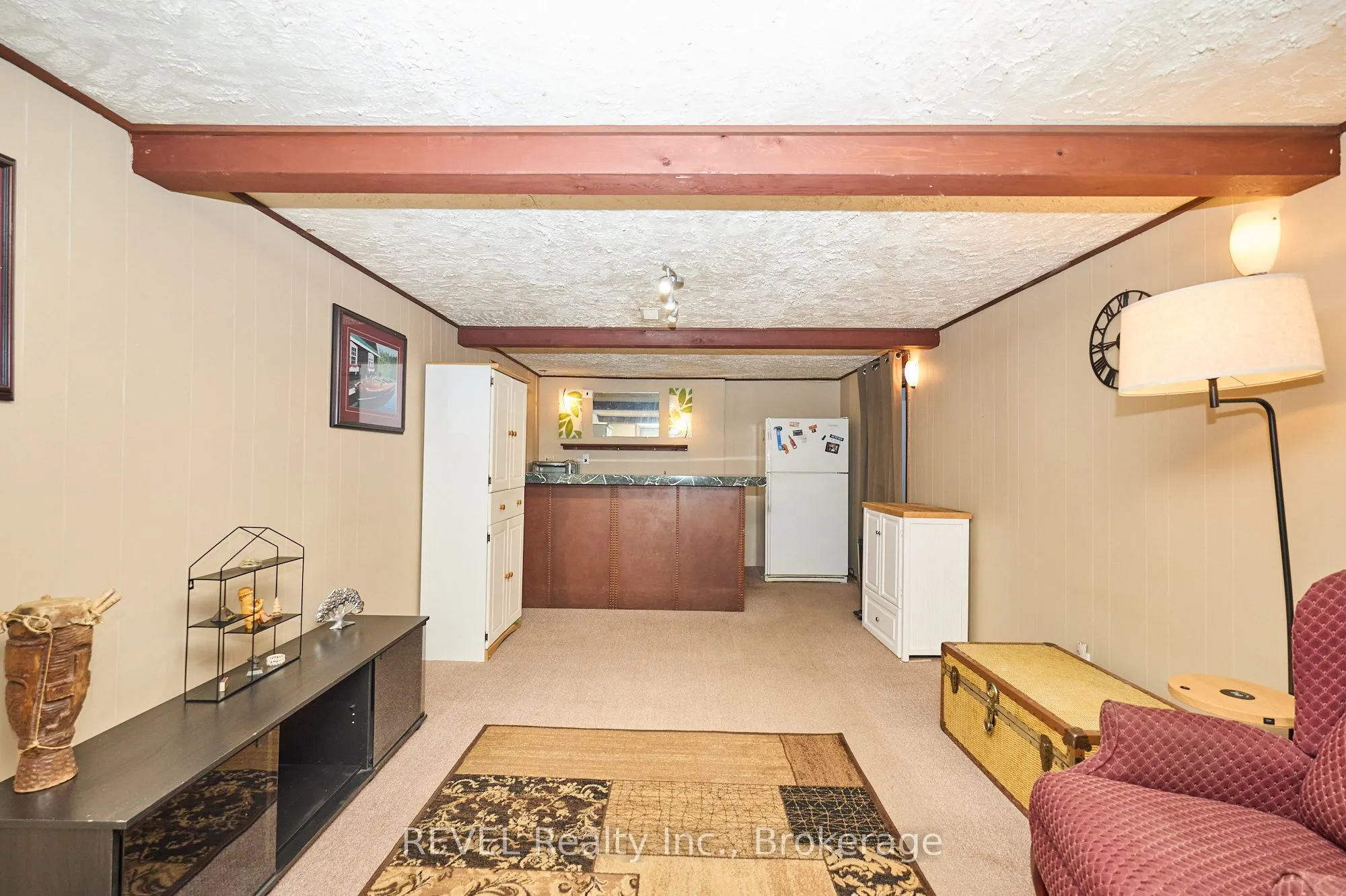 6796 Corwin Crescent