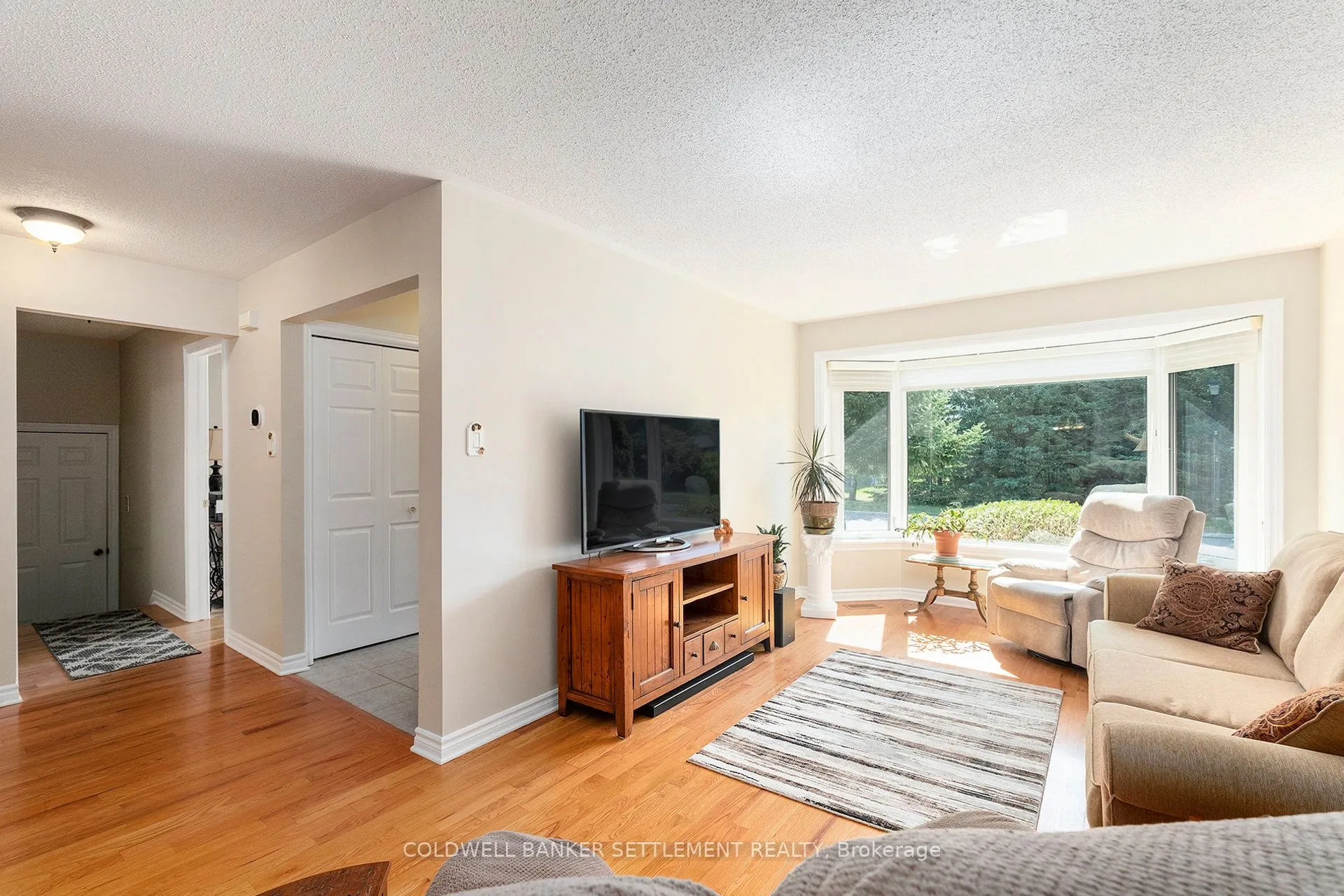 49 Harris Street N