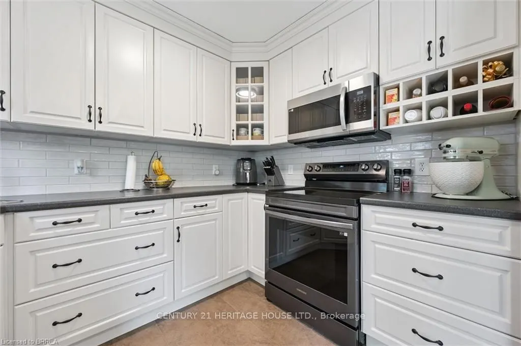 400 Odlum Drive